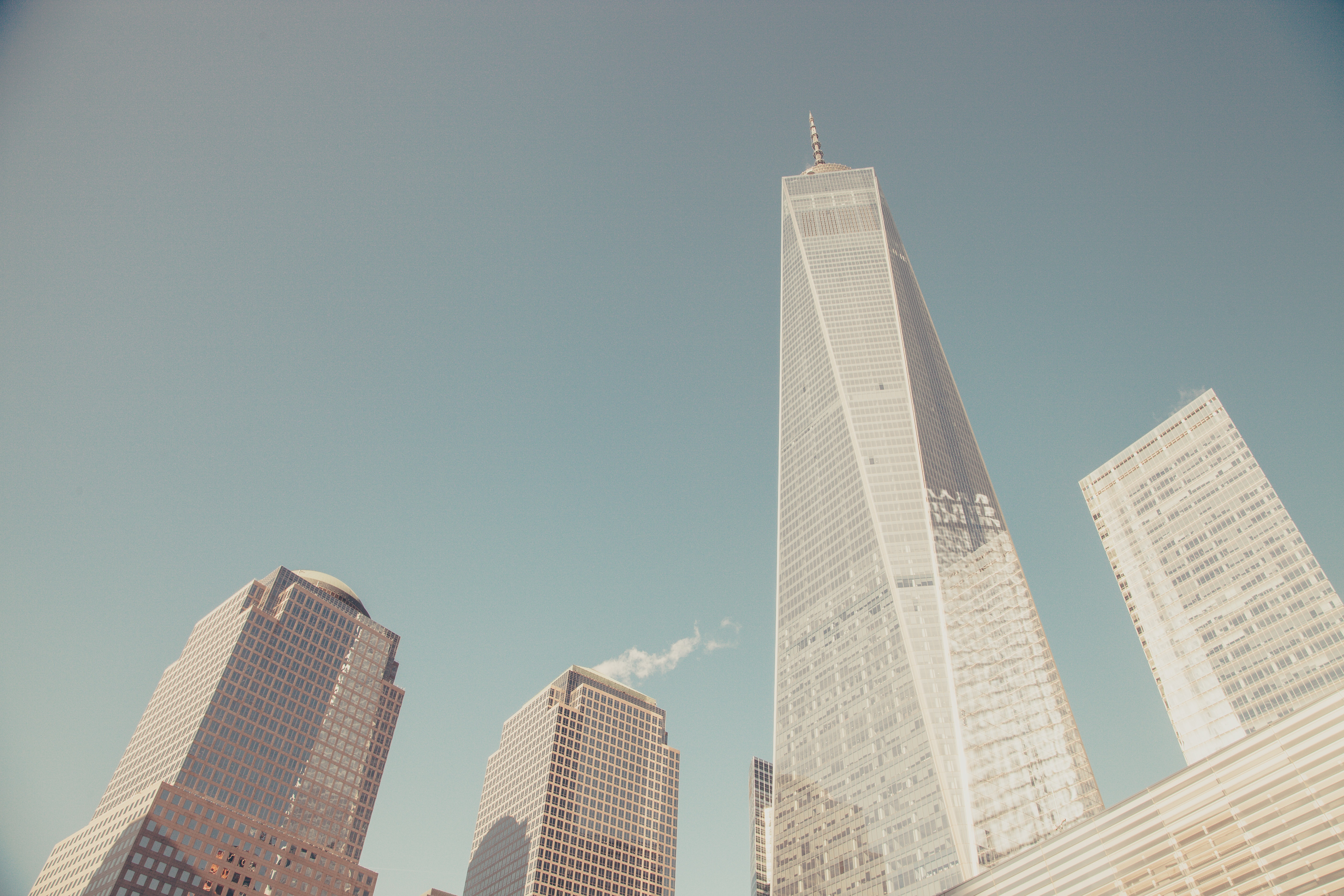 One World Trade Center and surrounding skyscrapers HD Wallpaper