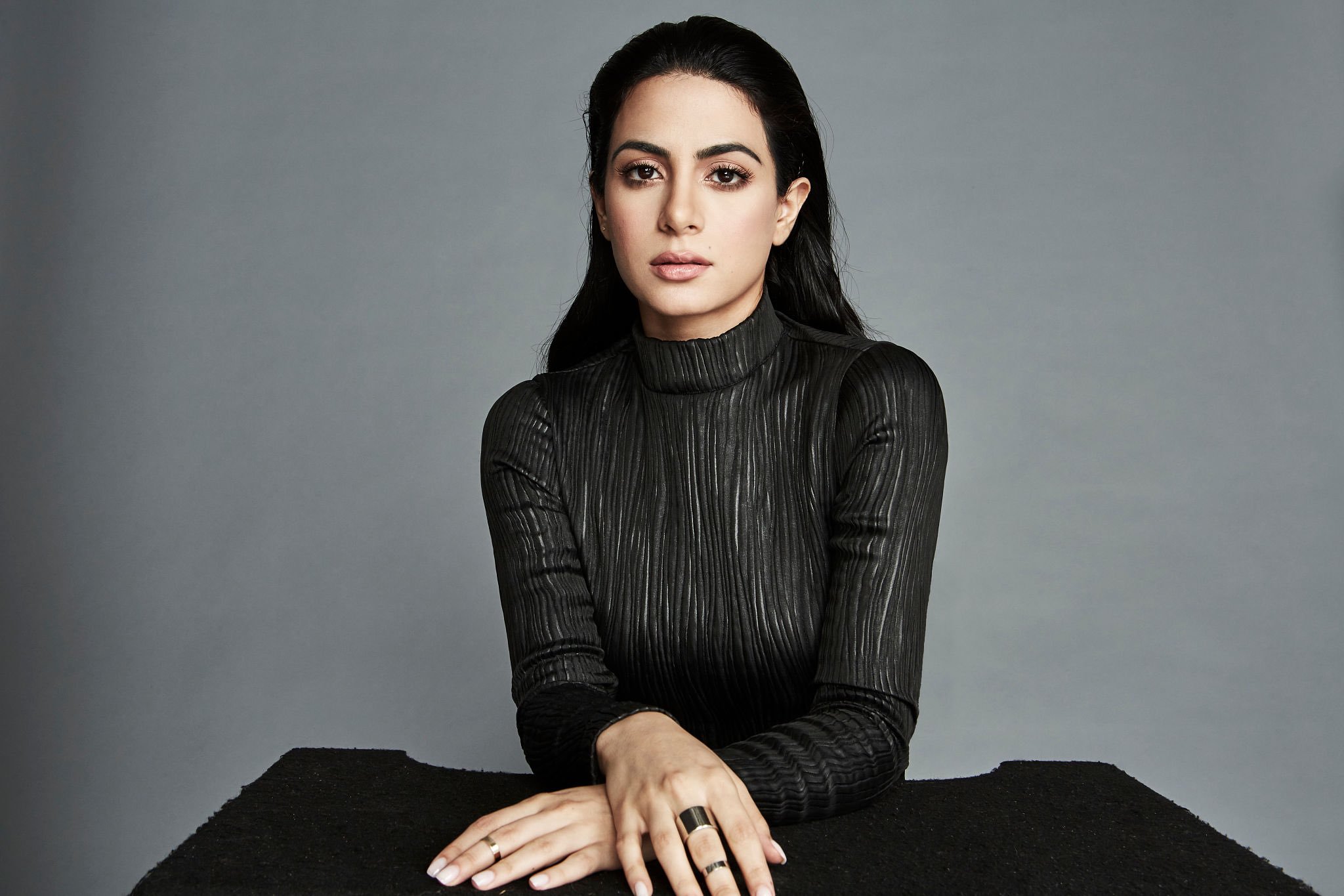 Emeraude Toubia HD Wallpaper
