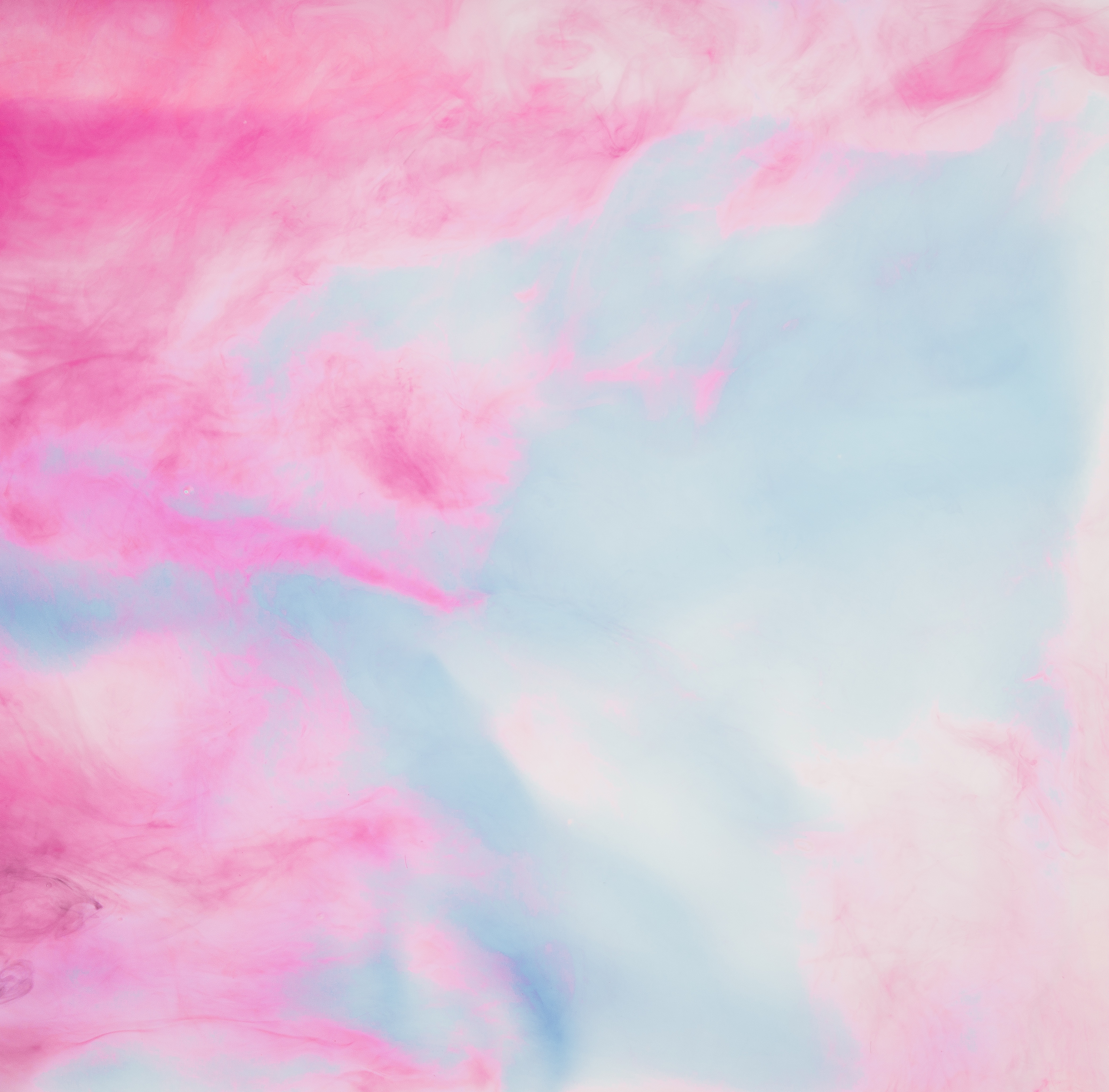 Abstract mixture of pink and blue liquid HD Wallpaper