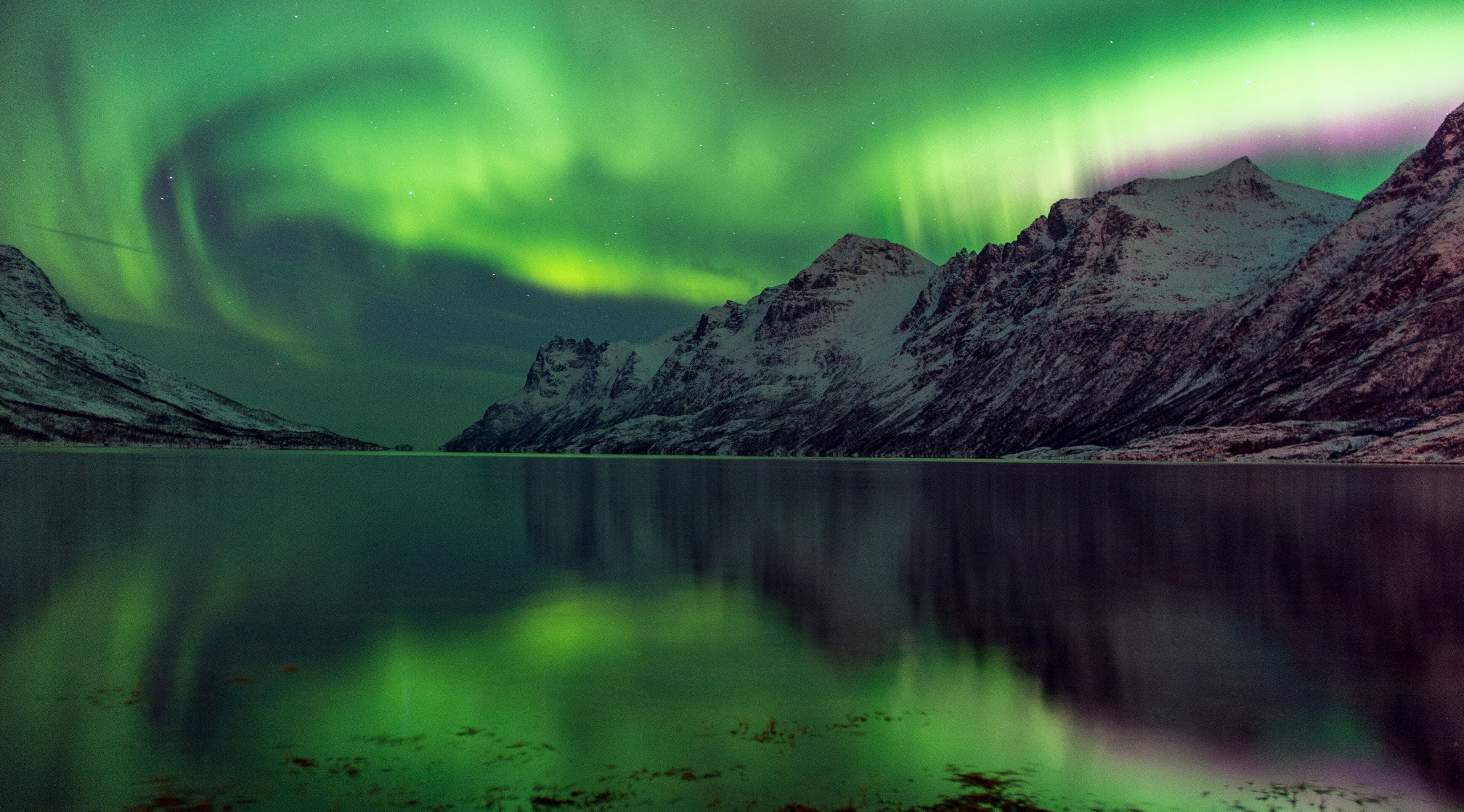 Aurora Borealis over Snowy Mountains and Lake 4K HD Wallpaper