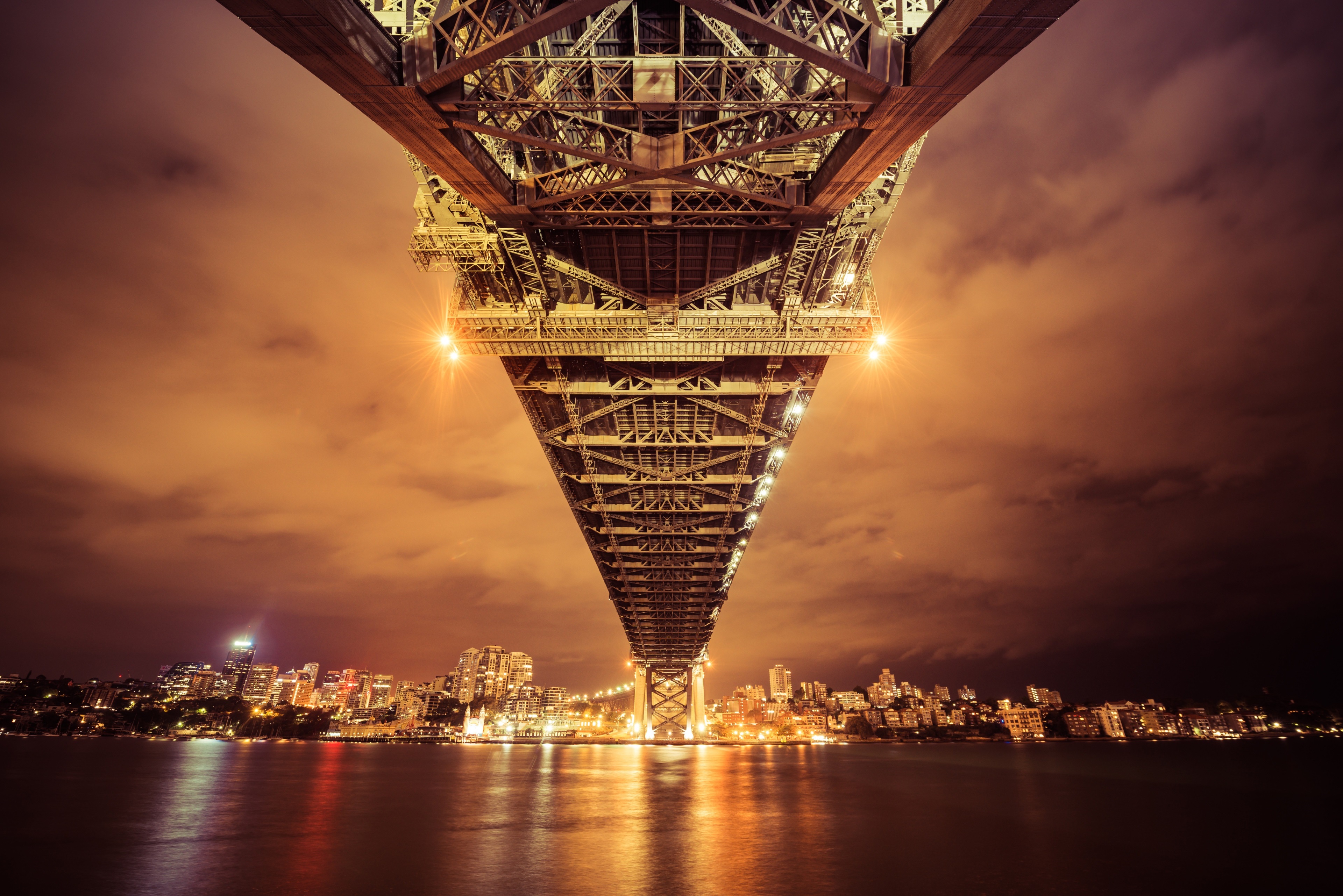 Sydney Harbour Bridge at night HD Wallpaper