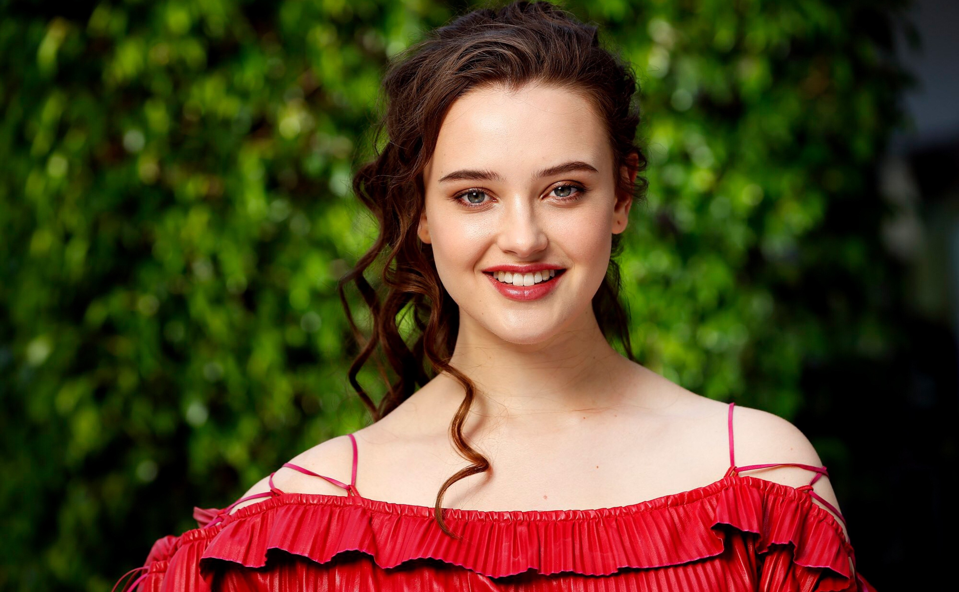Katherine Langford 4K HD Wallpaper