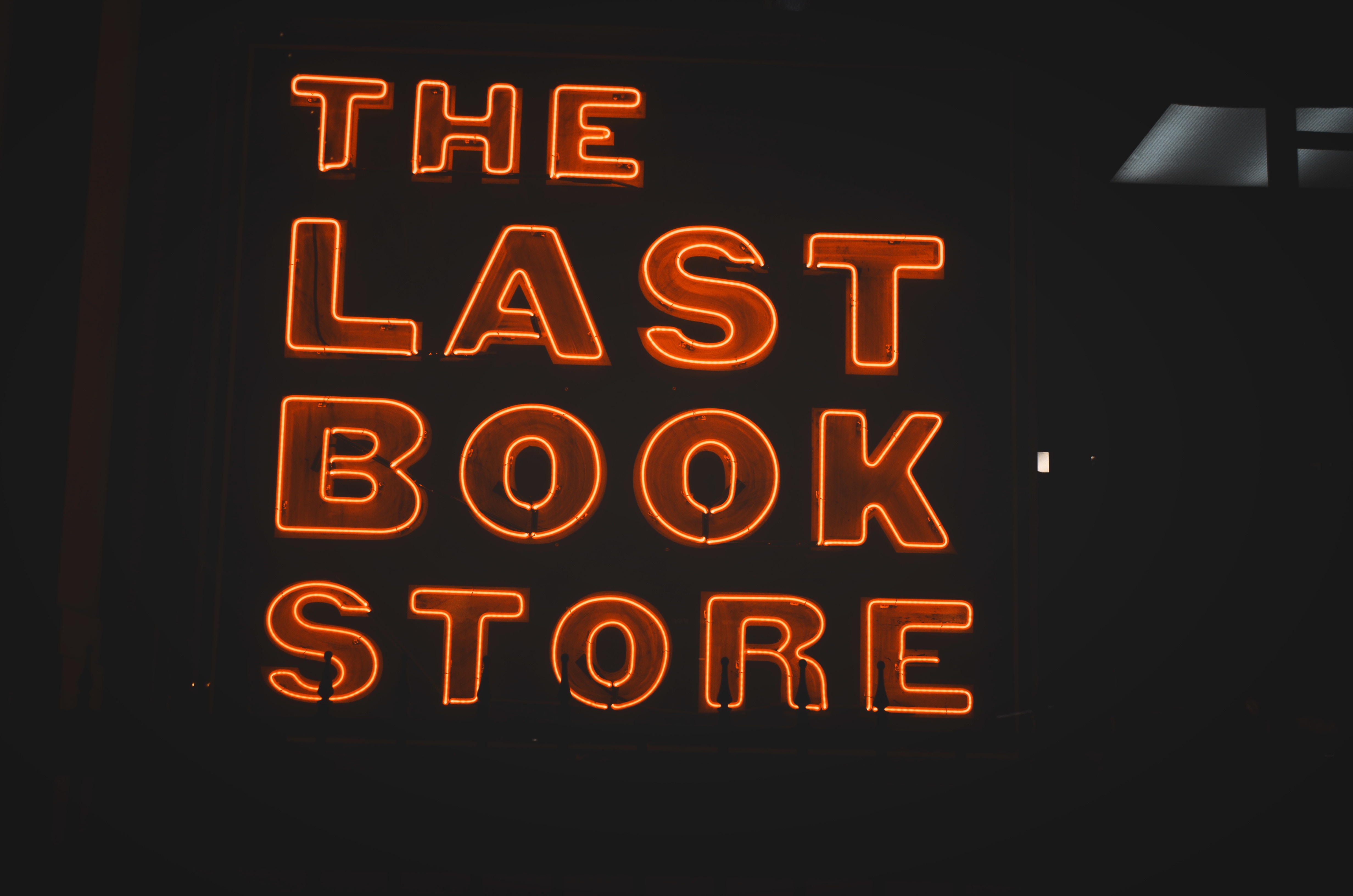 The Last Book Store neon sign HD Wallpaper