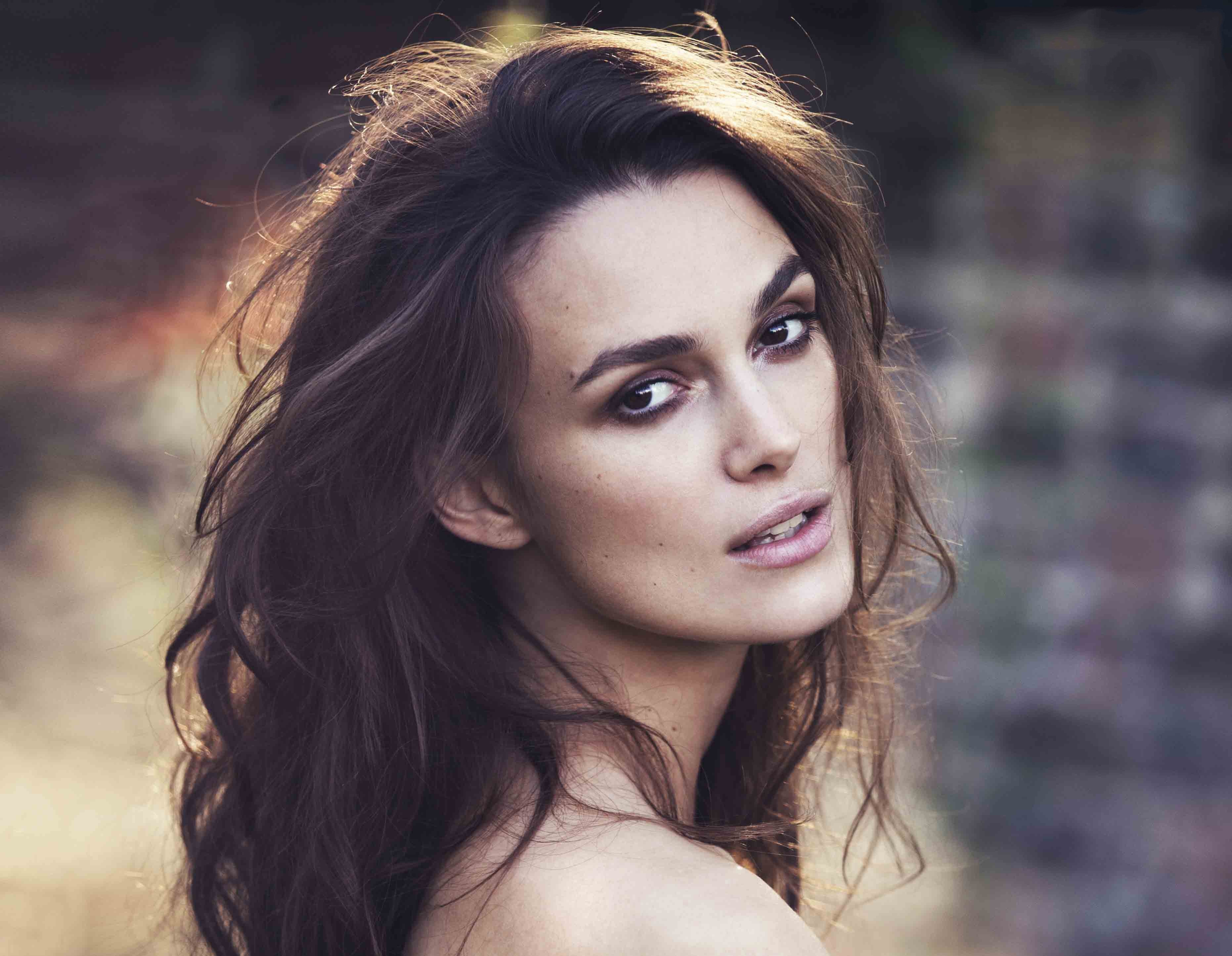 Keira Knightley portrait HD Wallpaper