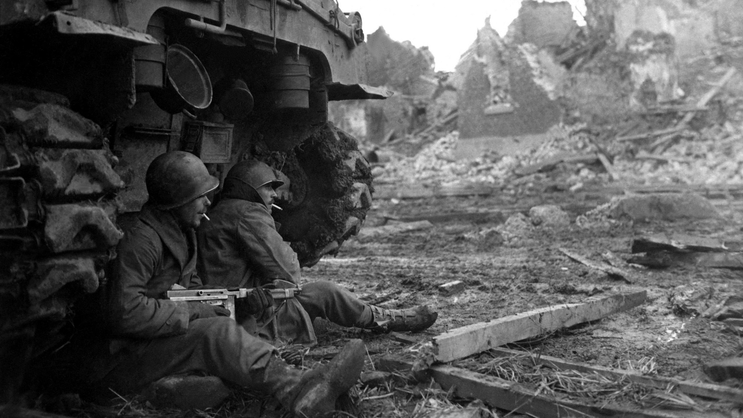 World War II US Army Soldiers Resting by Tank HD Wallpaper