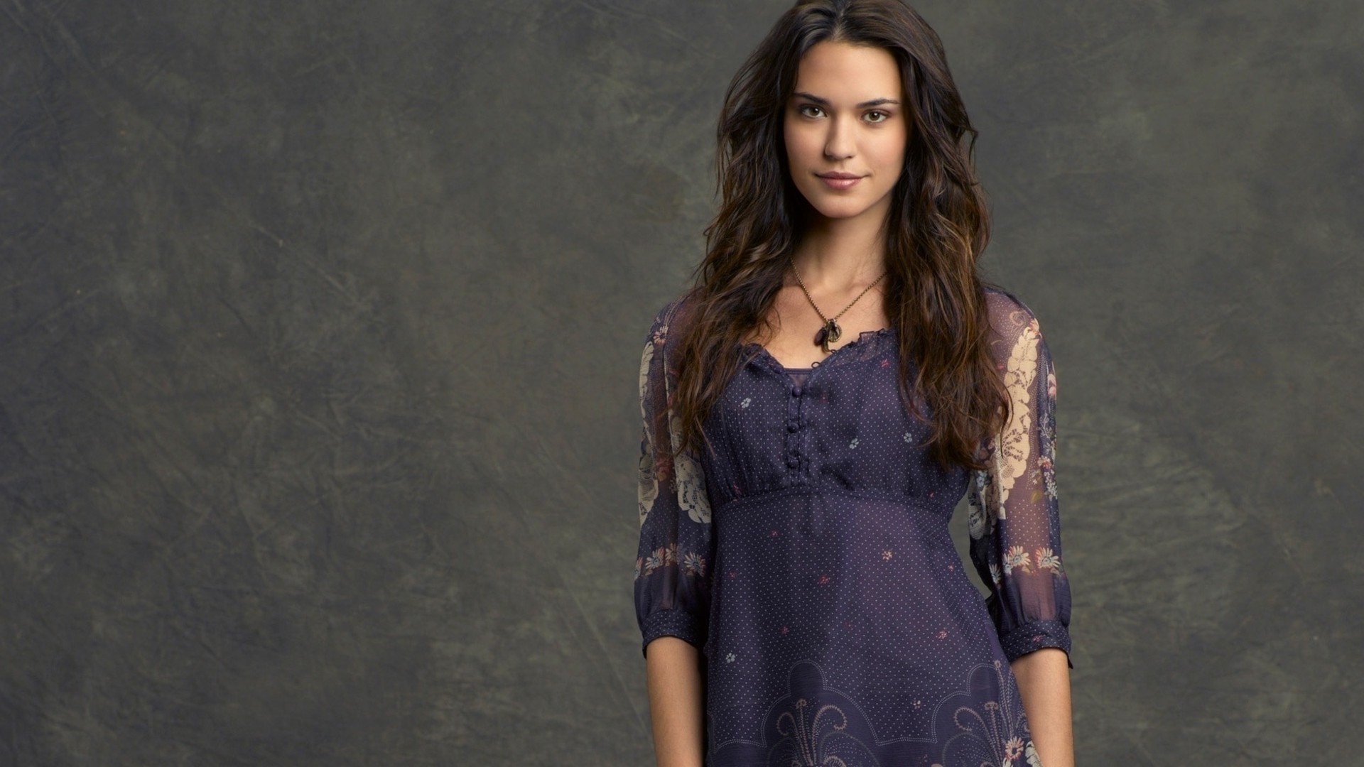 Odette Annable brunette woman HD Wallpaper
