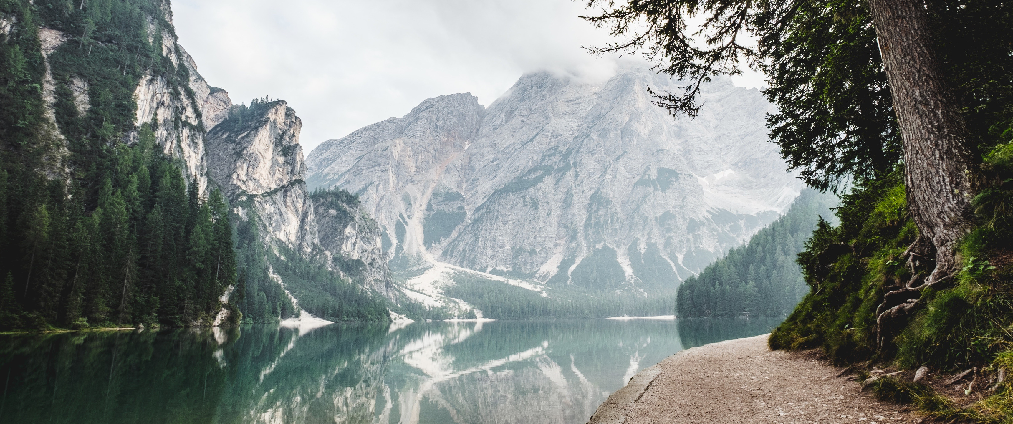 Mountain lake with forest and rocky peaks HD Wallpaper