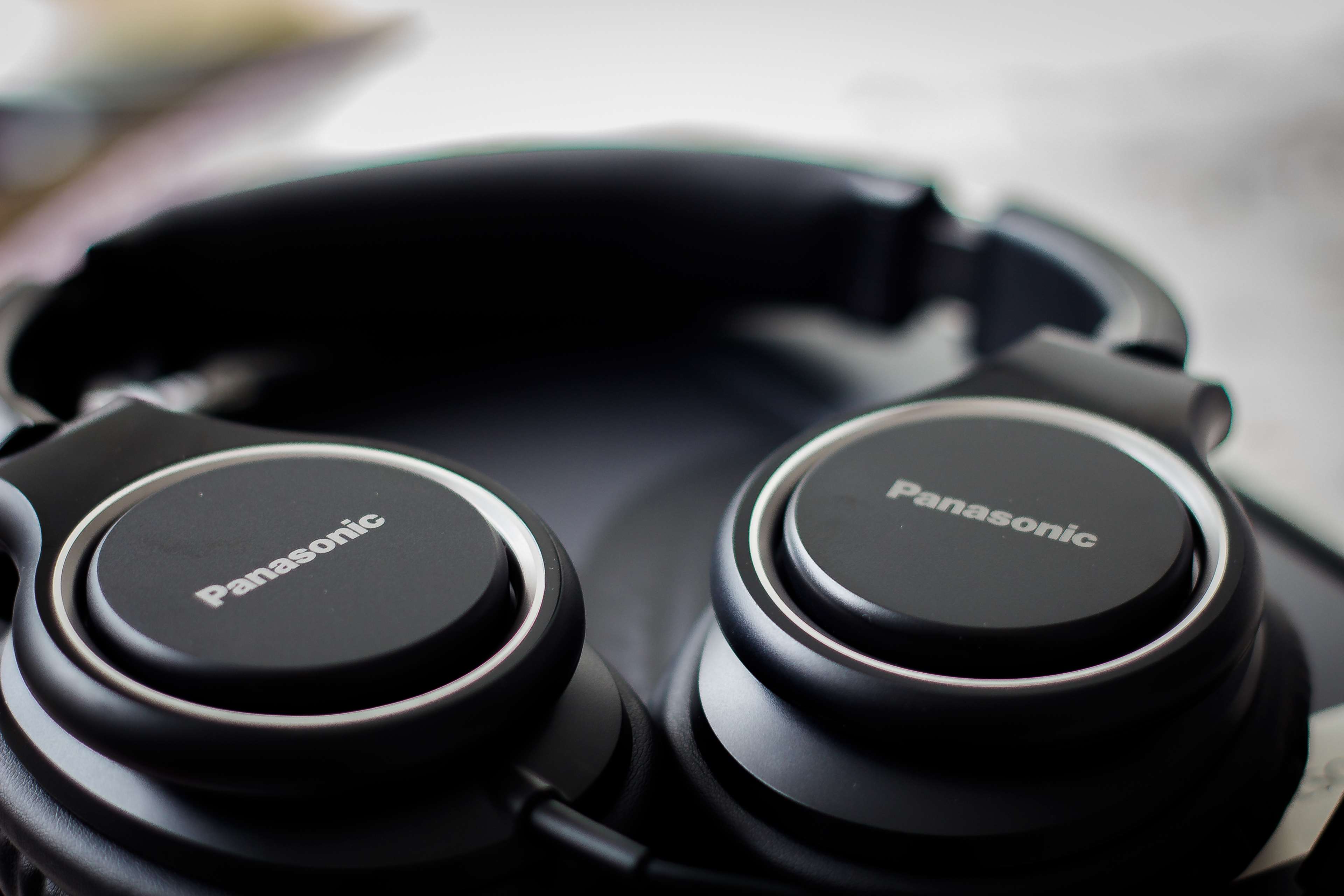 Panasonic Headphones 4K HD Wallpaper