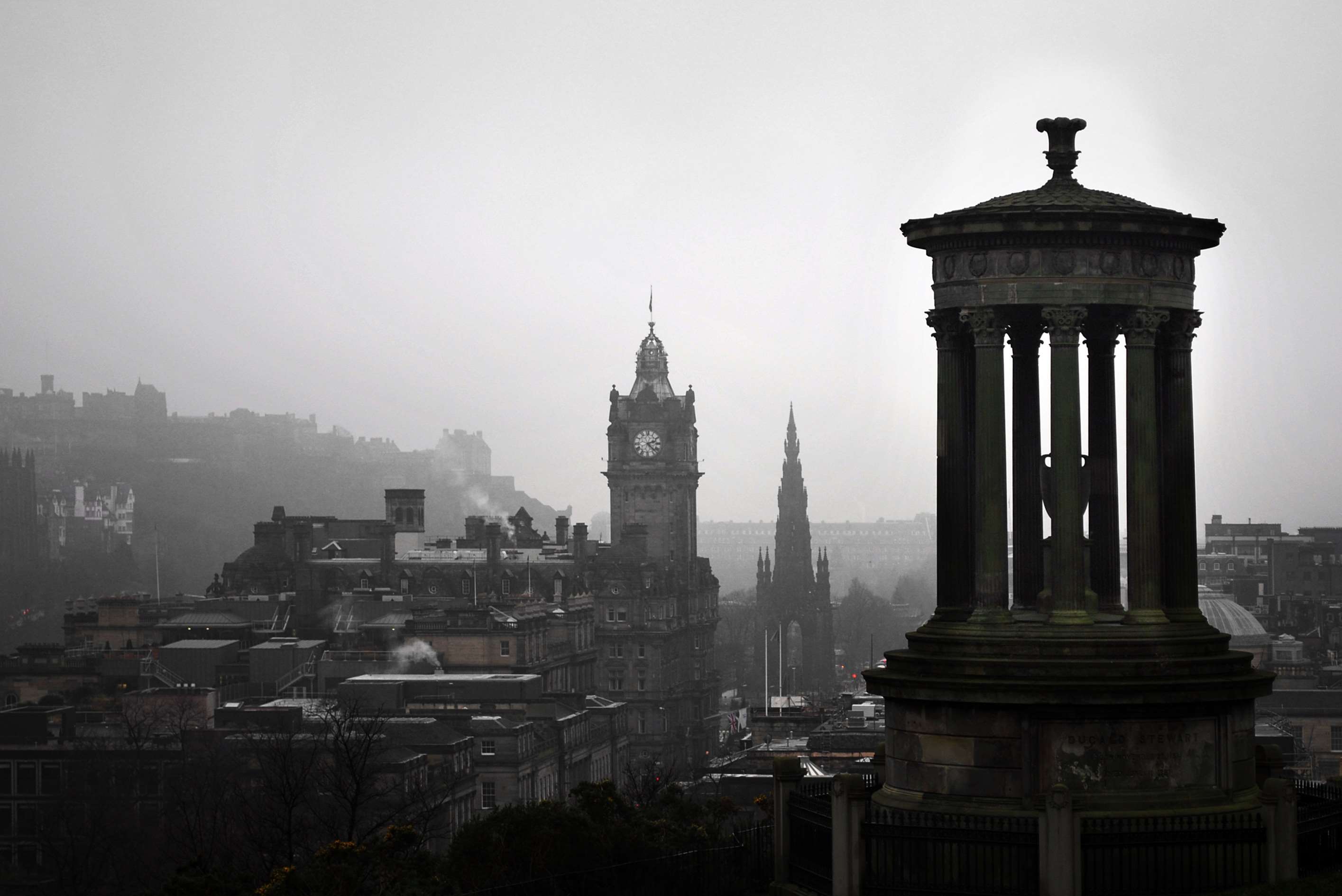 Edinburgh cityscape with monuments and clock tower HD Wallpaper