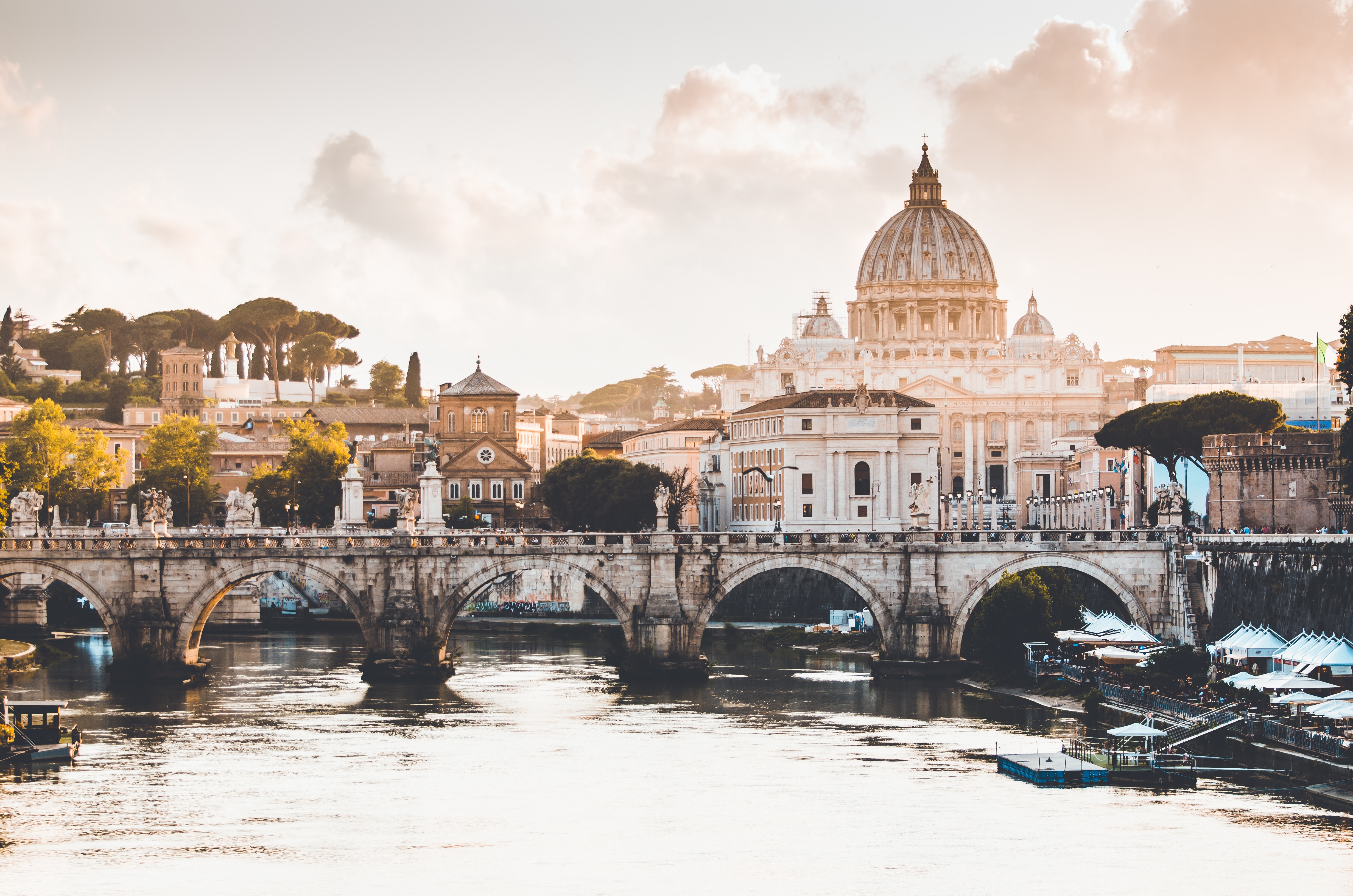 Ponte Sant'Angelo and St. Peter's Basilica in Rome HD Wallpaper