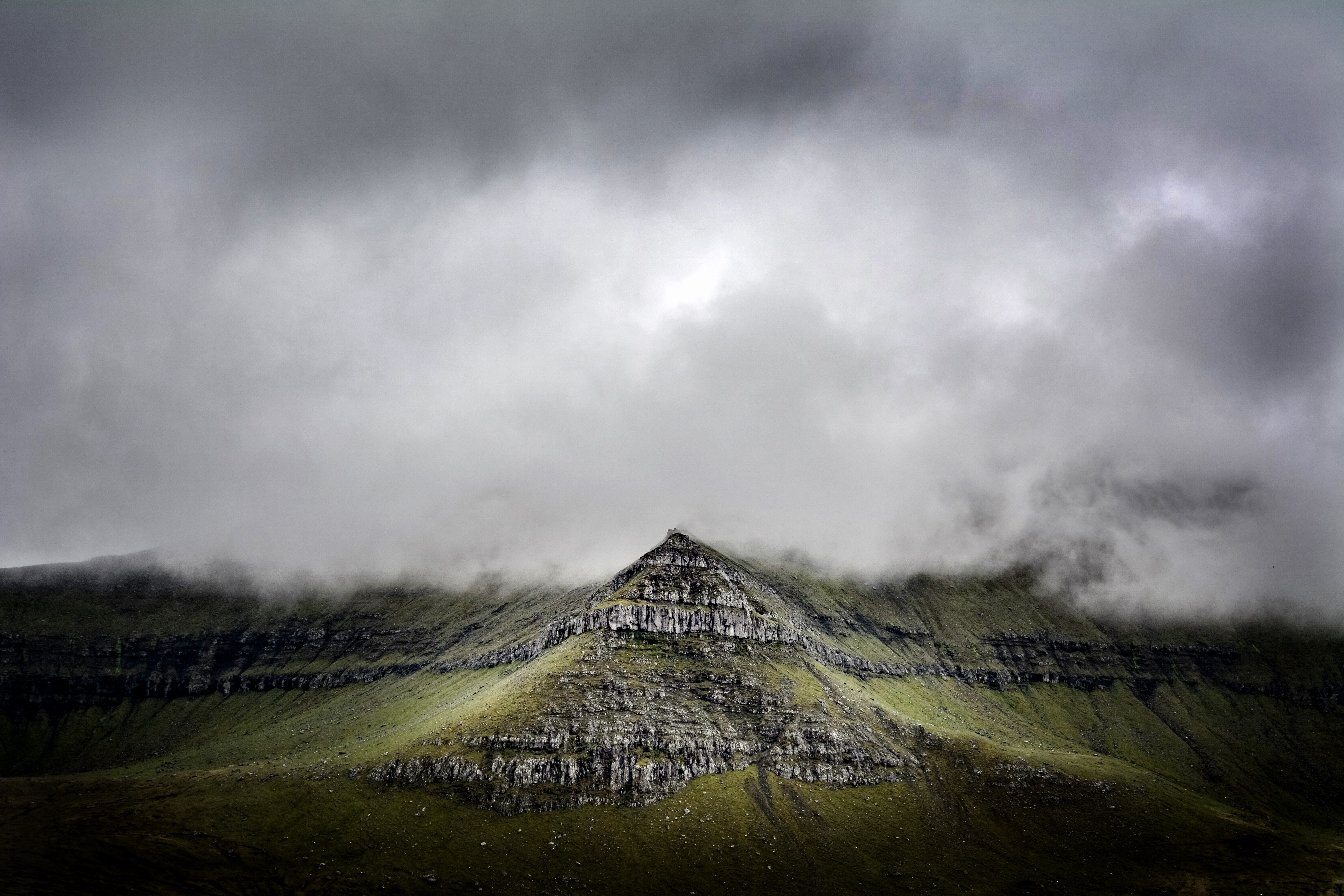 Faroe Islands mountain peak with clouds HD Wallpaper