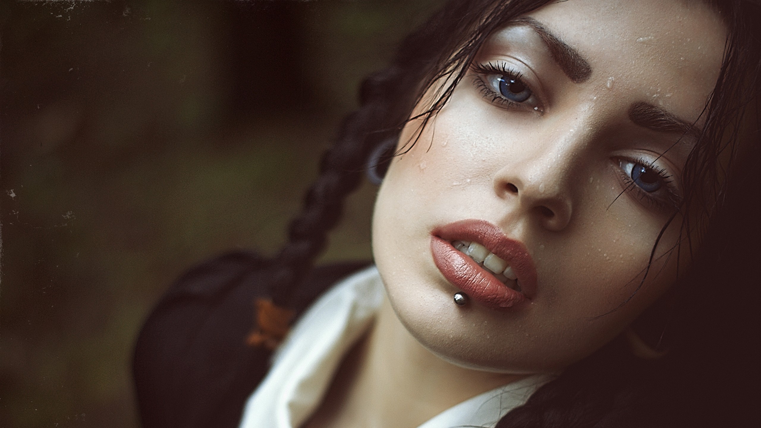 Girl with braids and lip piercing HD Wallpaper