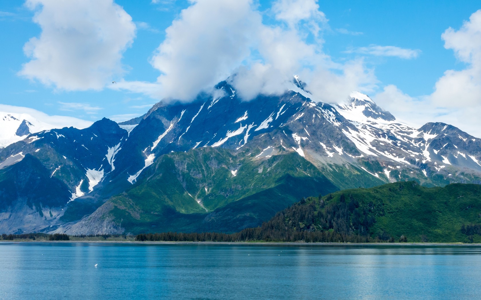 Mountains over water in Kenai Fjords, Alaska HD Wallpaper