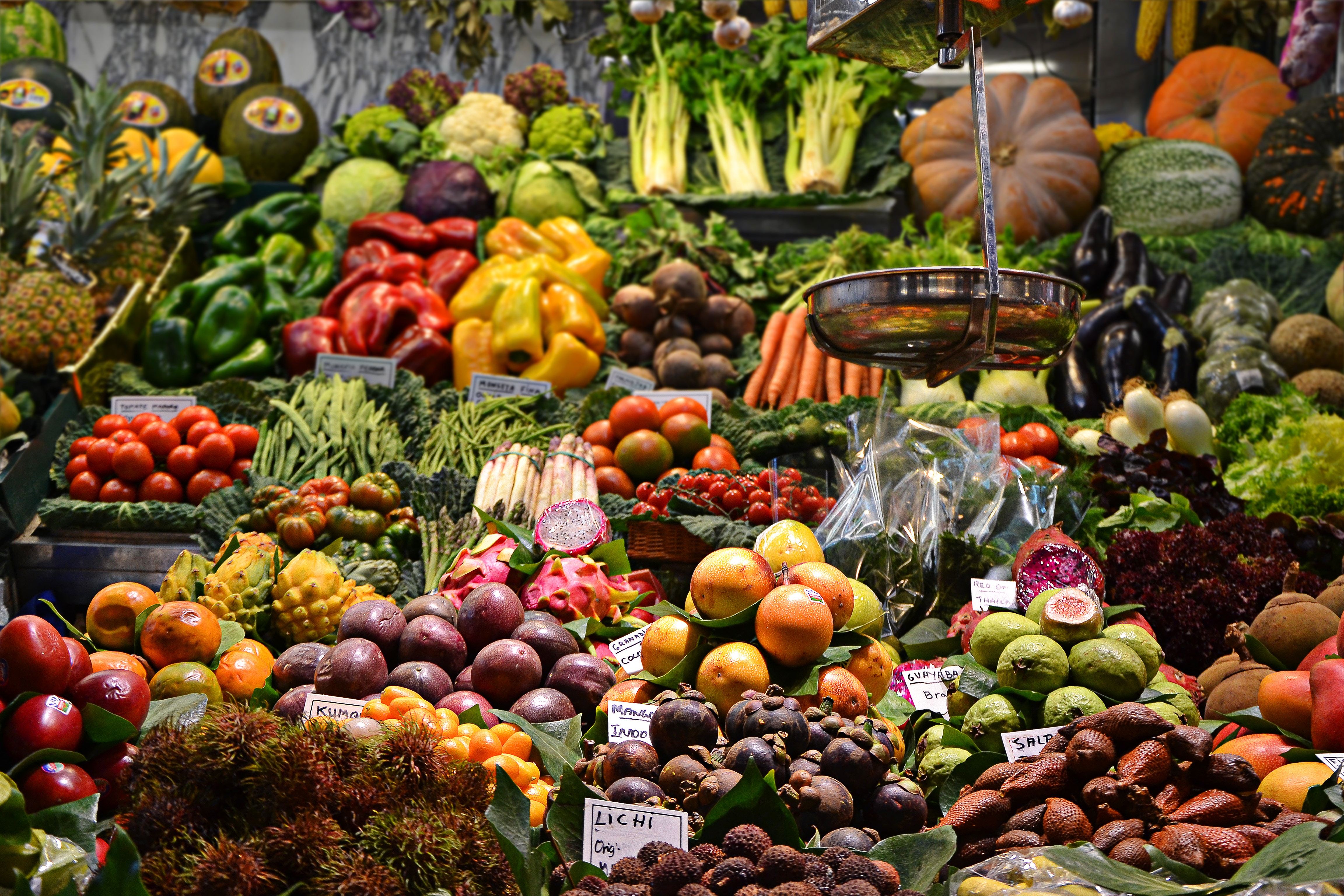 Colorful Market Stall at Mercado de la Boqueria, Barcelona HD Wallpaper