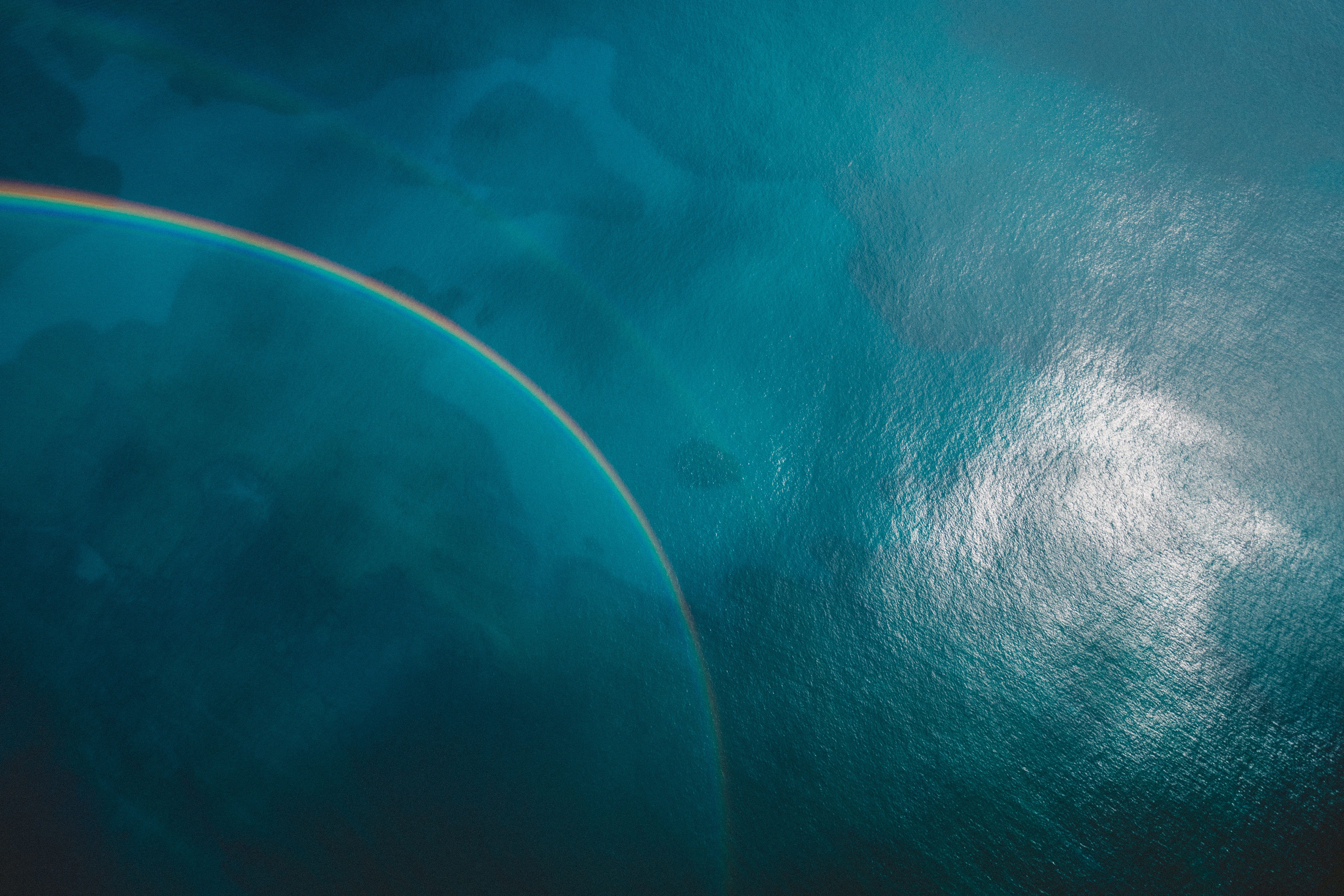 Rainbow over the Pacific Ocean HD Wallpaper