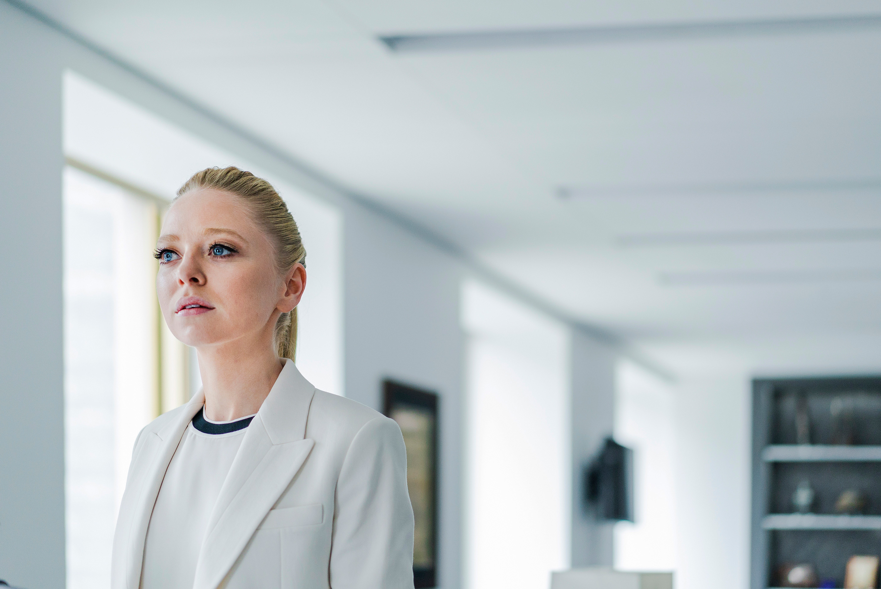Portia Doubleday in Mr. Robot HD Wallpaper