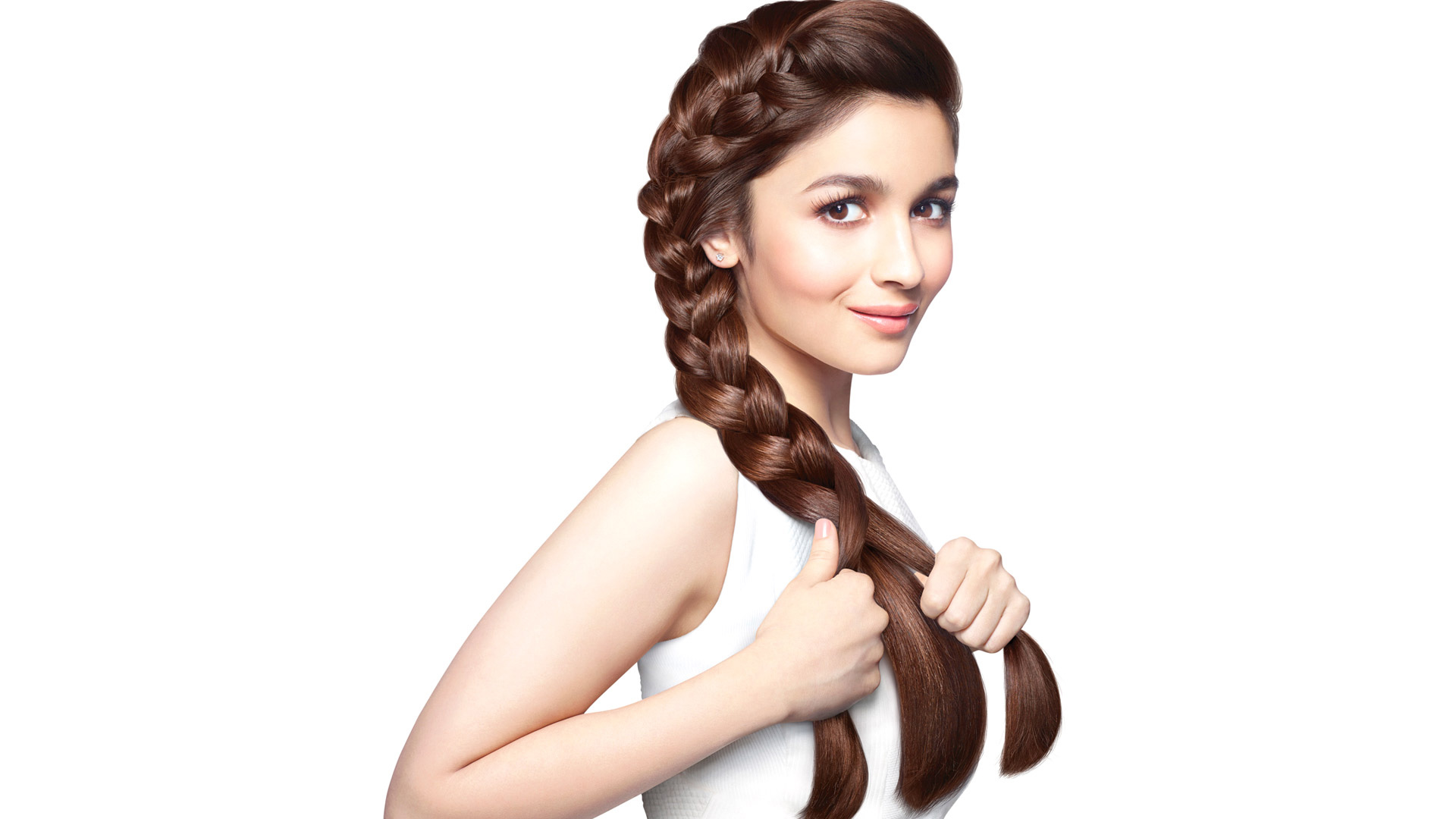 Alia Bhatt with braided hair HD Wallpaper