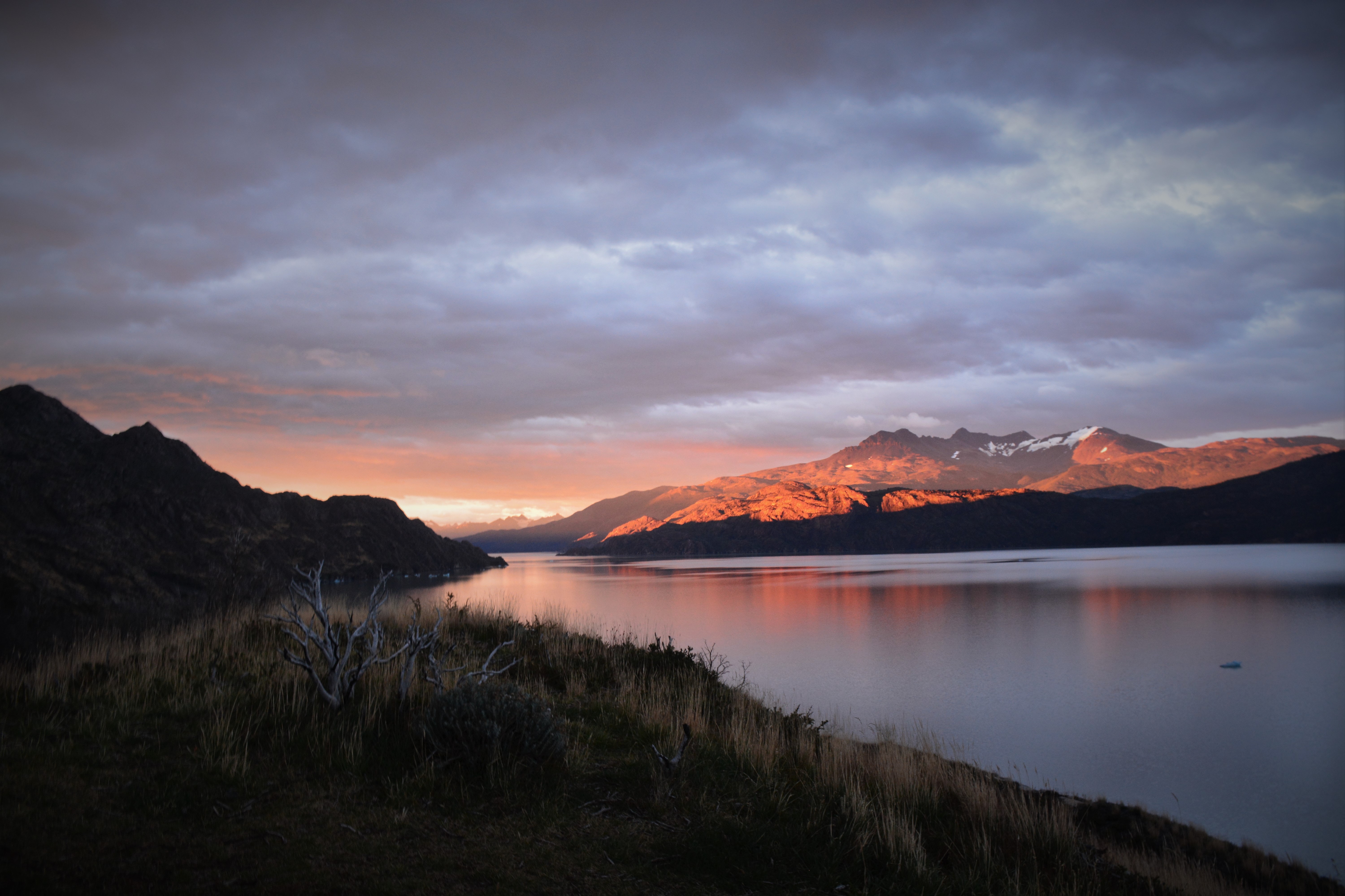 Patagonia Mountain Range at Dusk HD Wallpaper