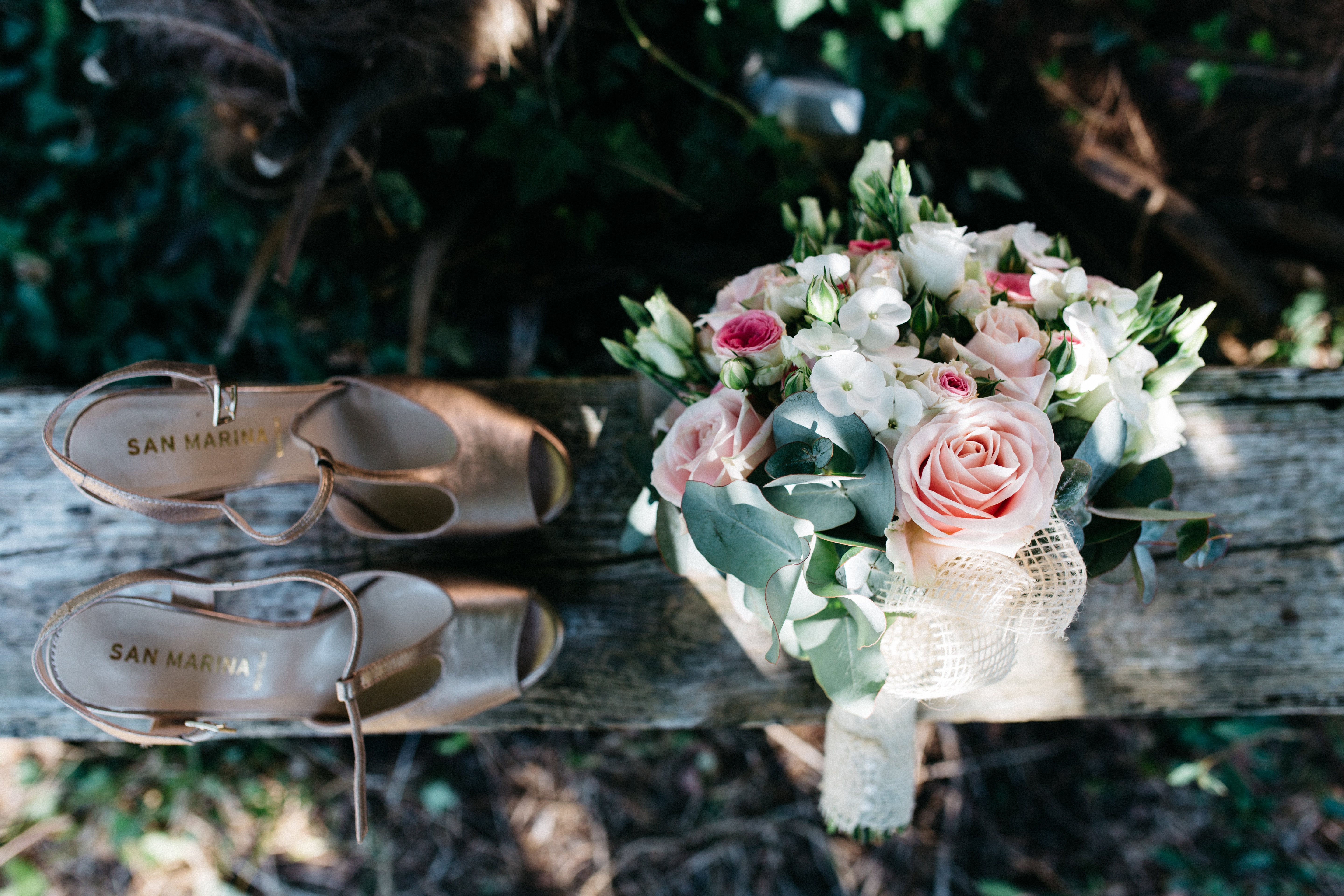San Marina Shoes and Wedding Bouquet on Wooden Bench HD Wallpaper