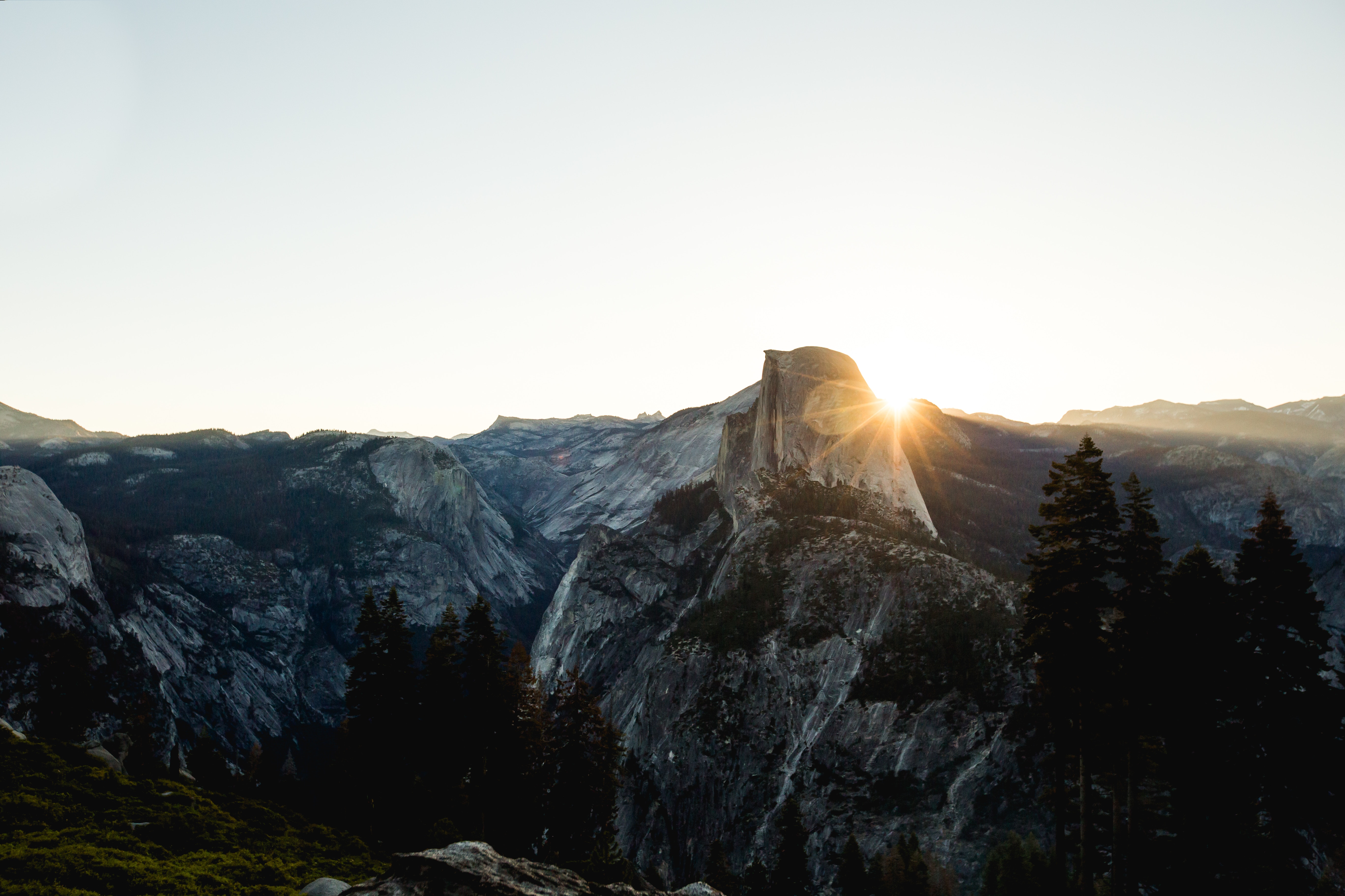 Sunrise over Half Dome in Yosemite National Park HD Wallpaper