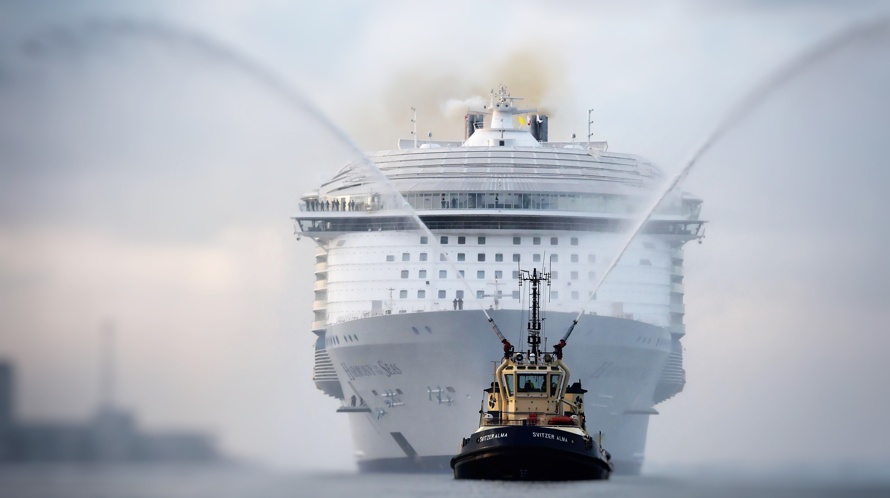 Cruise ship Harmony of the Seas and tugboat HD Wallpaper
