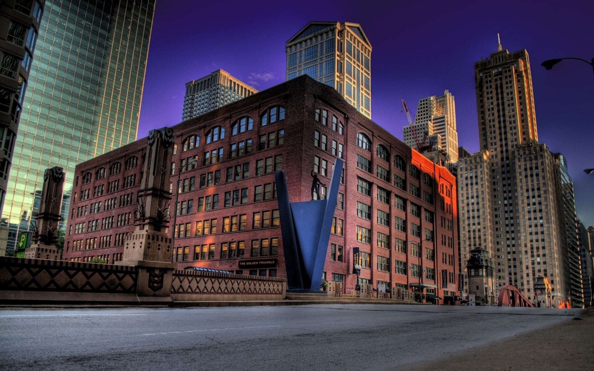 Chicago architecture with blue sculpture at sunset HD Wallpaper