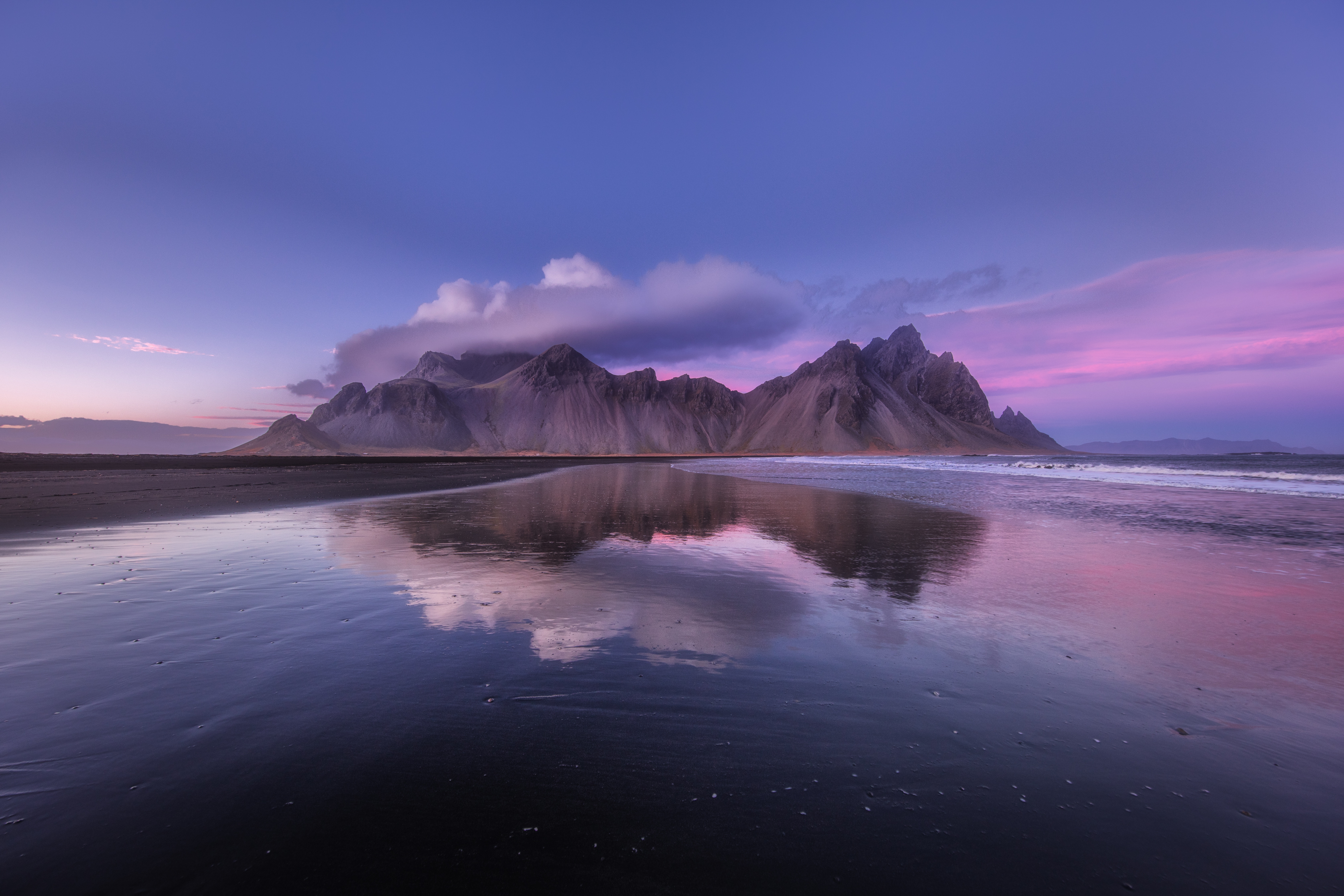 Vestrahorn mountain reflection on black sand beach in Iceland HD Wallpaper