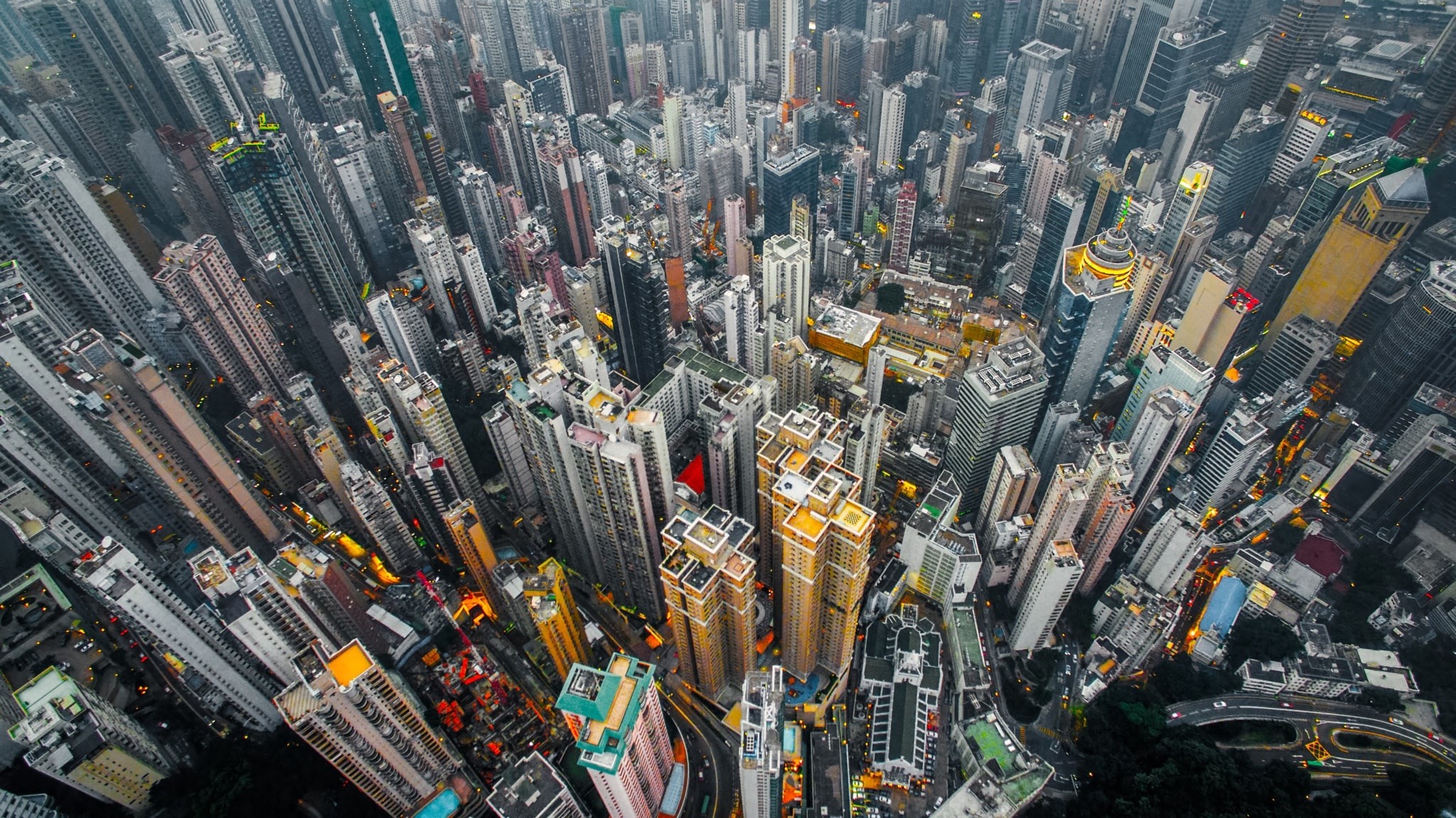 Aerial view of Hong Kong skyscrapers at dusk HD Wallpaper