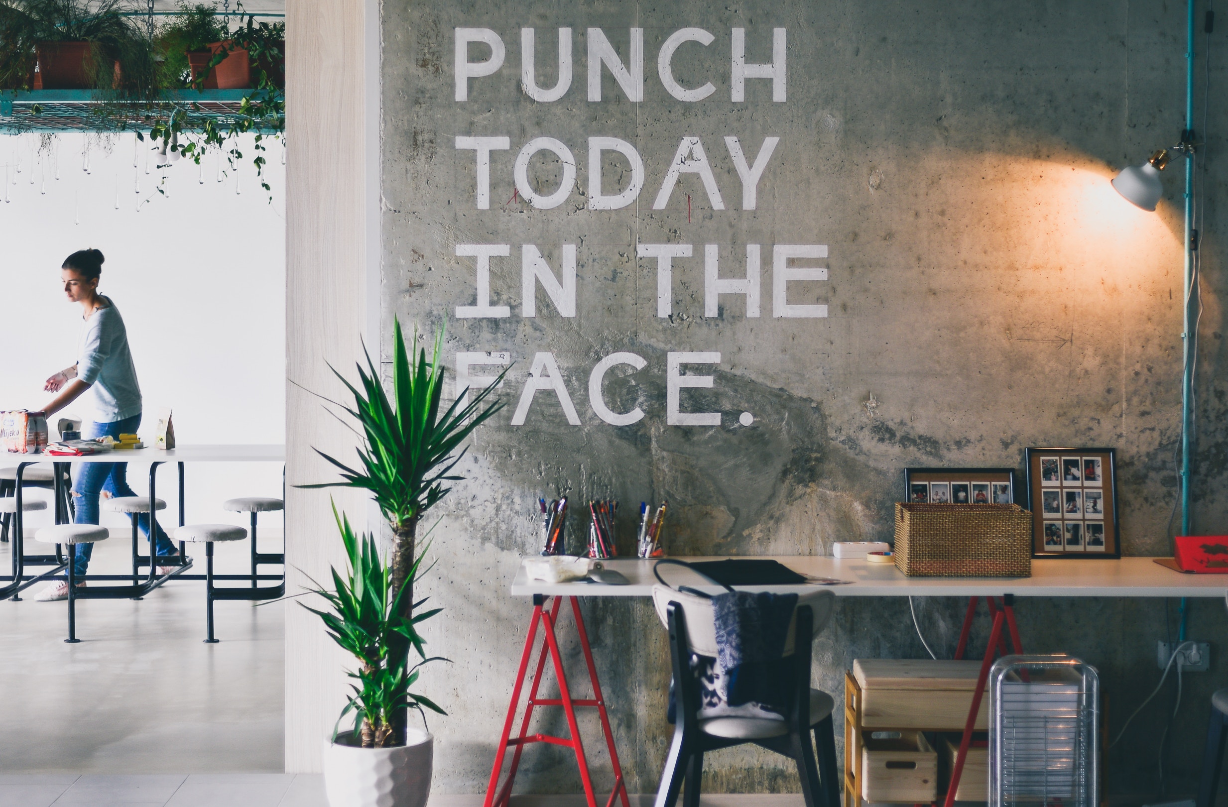 Inspiring co-working space with motivational quote HD Wallpaper