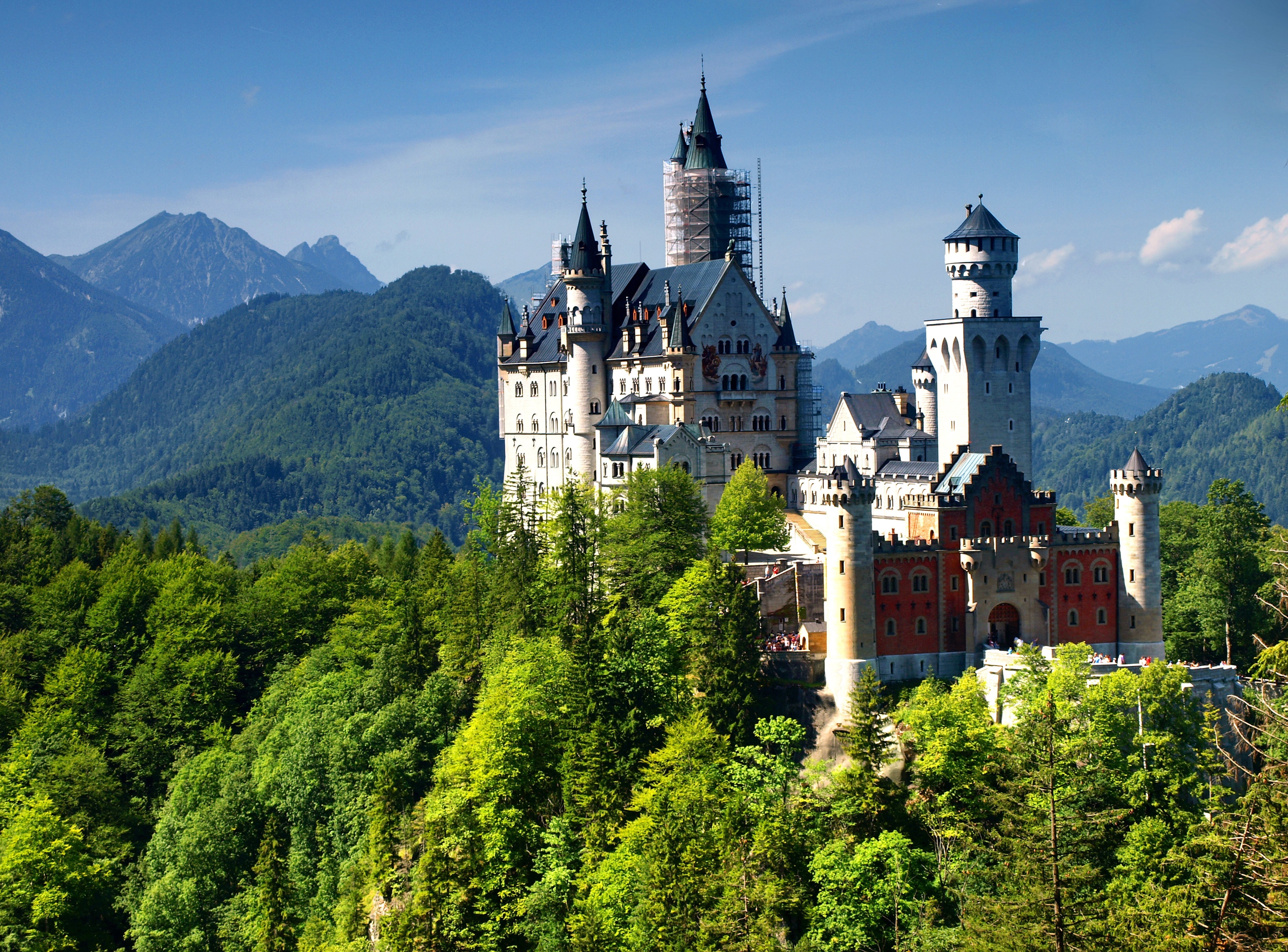 Neuschwanstein Castle 4K HD Wallpaper