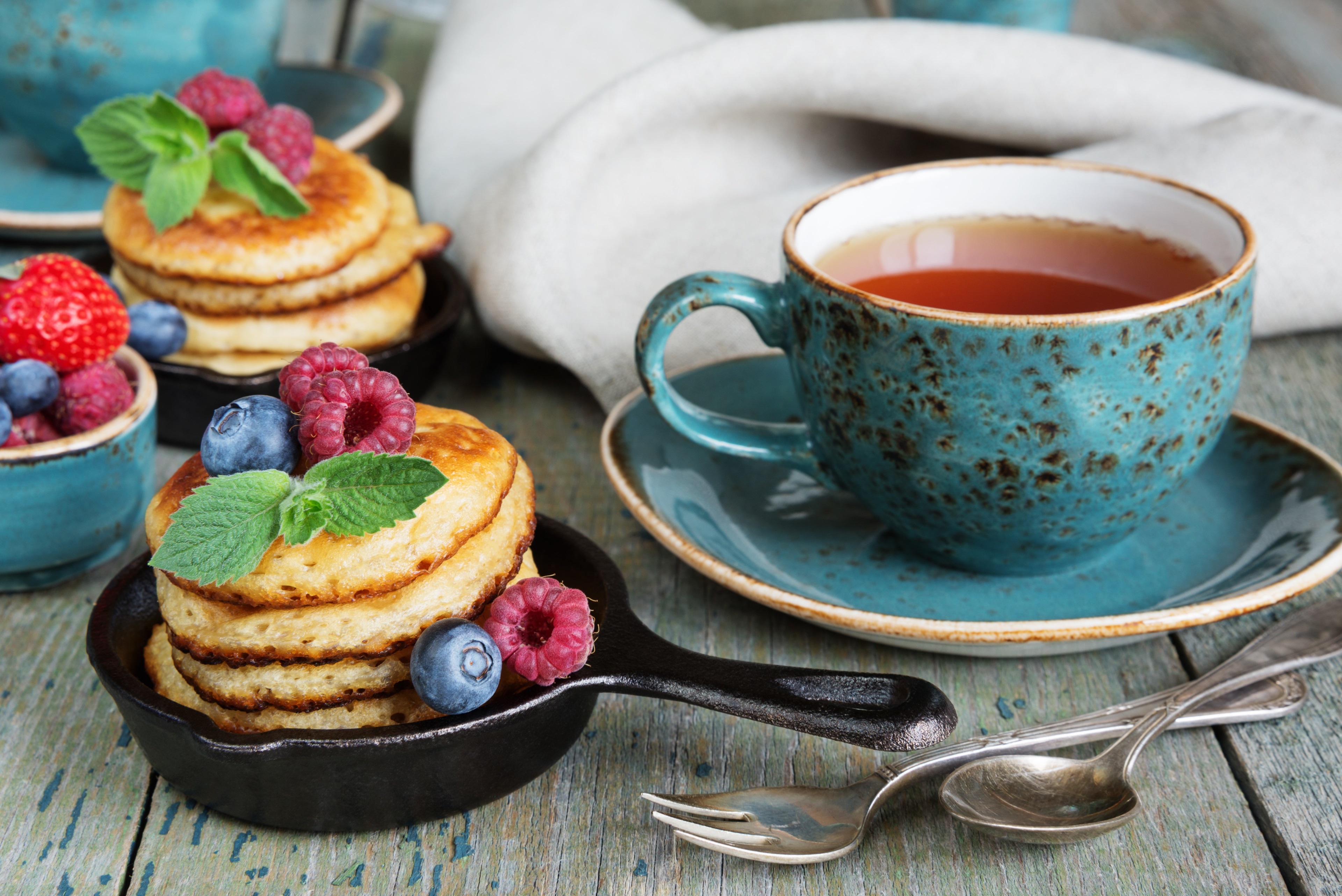 Pancakes with Berries and Tea HD Wallpaper
