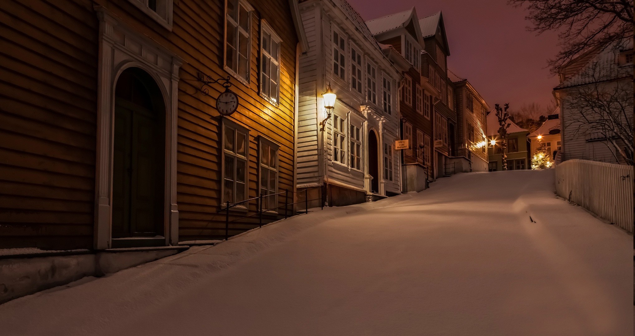 Snowy Night in a Quiet Norwegian Town HD Wallpaper