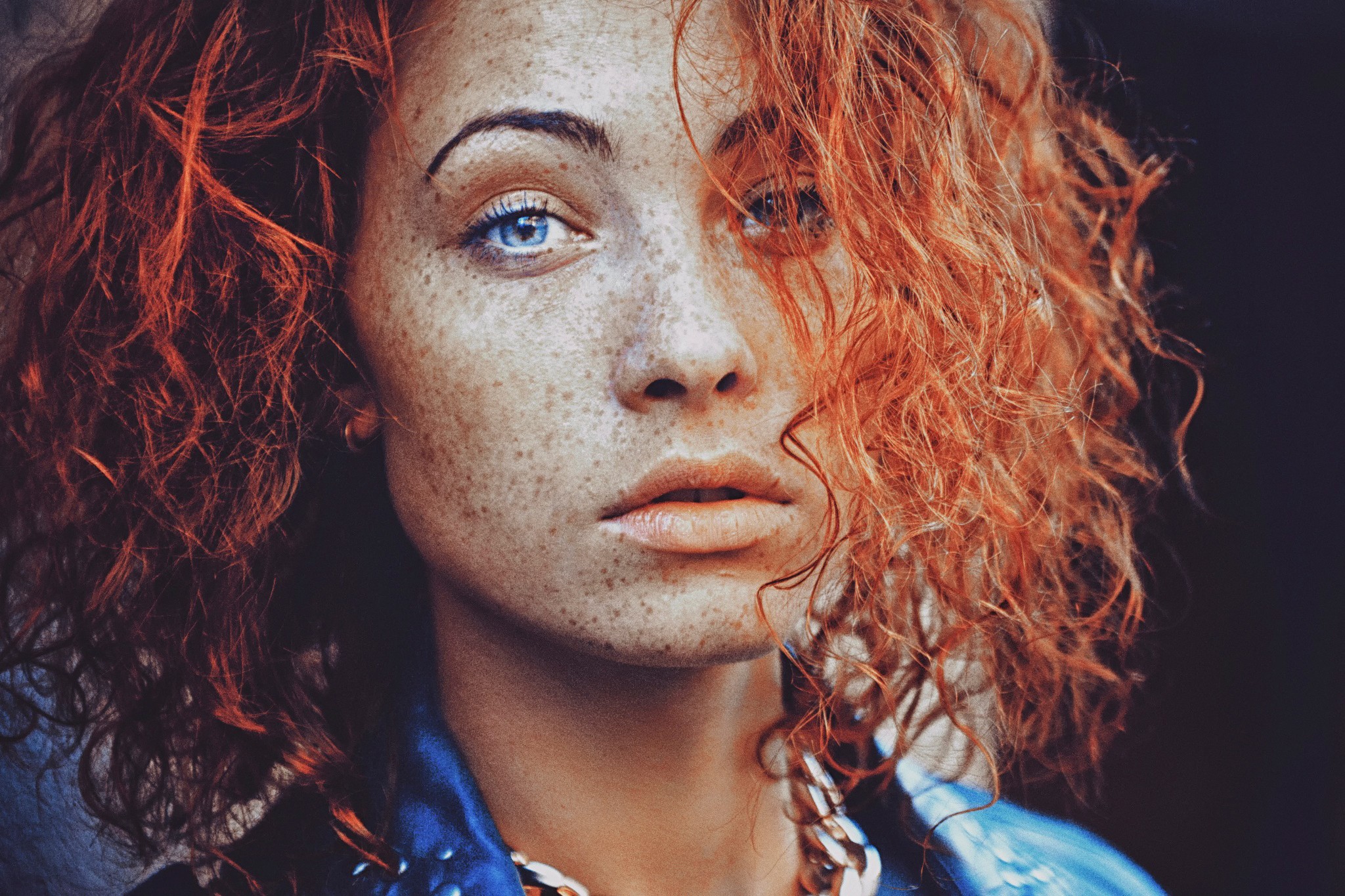 Redhead woman with freckles and blue eyes HD Wallpaper