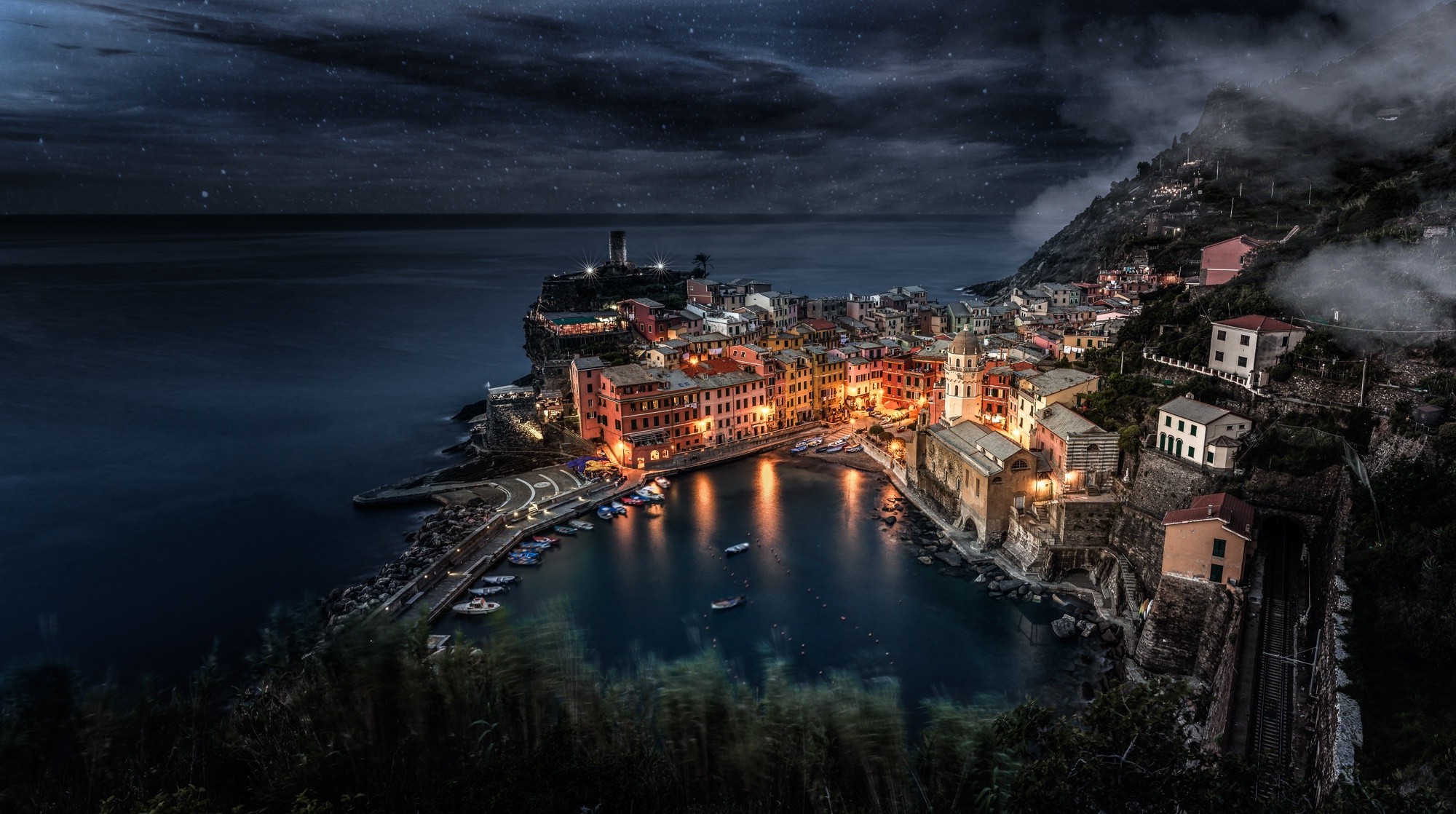 Vernazza, Cinque Terre, Italy at Night HD Wallpaper