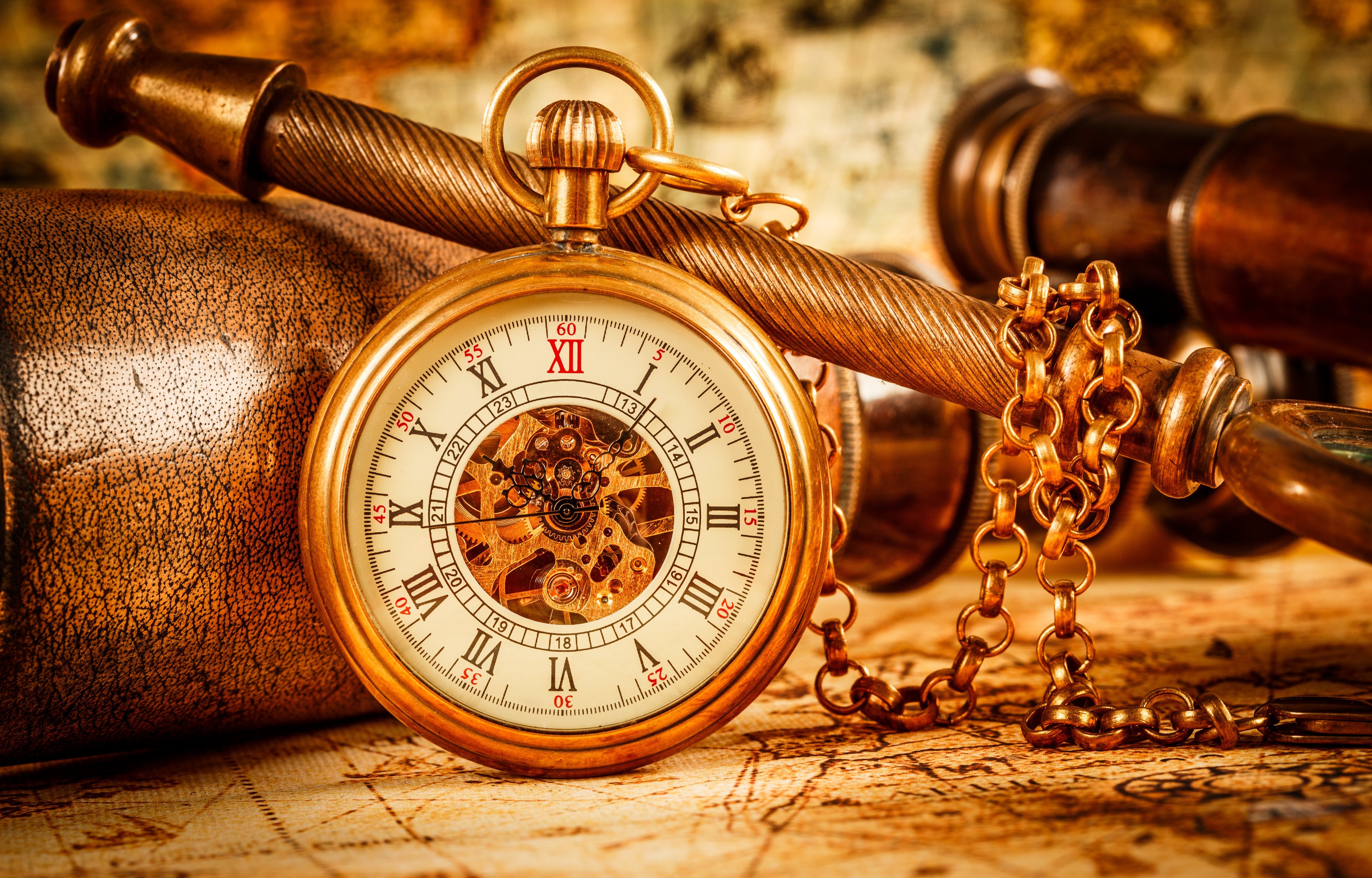 Vintage pocket watch with chain and spyglass HD Wallpaper