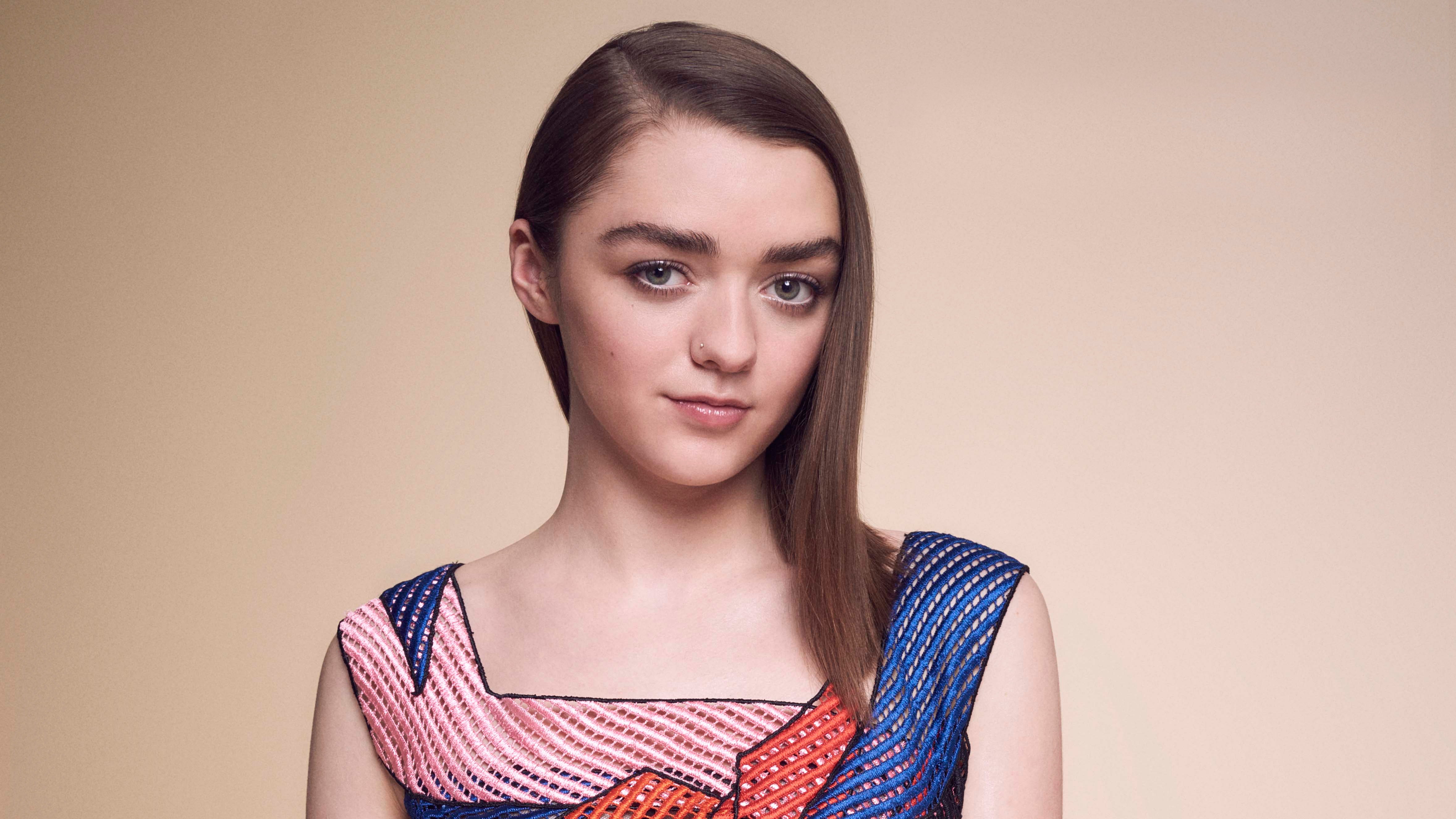 Maisie Williams HD Wallpaper