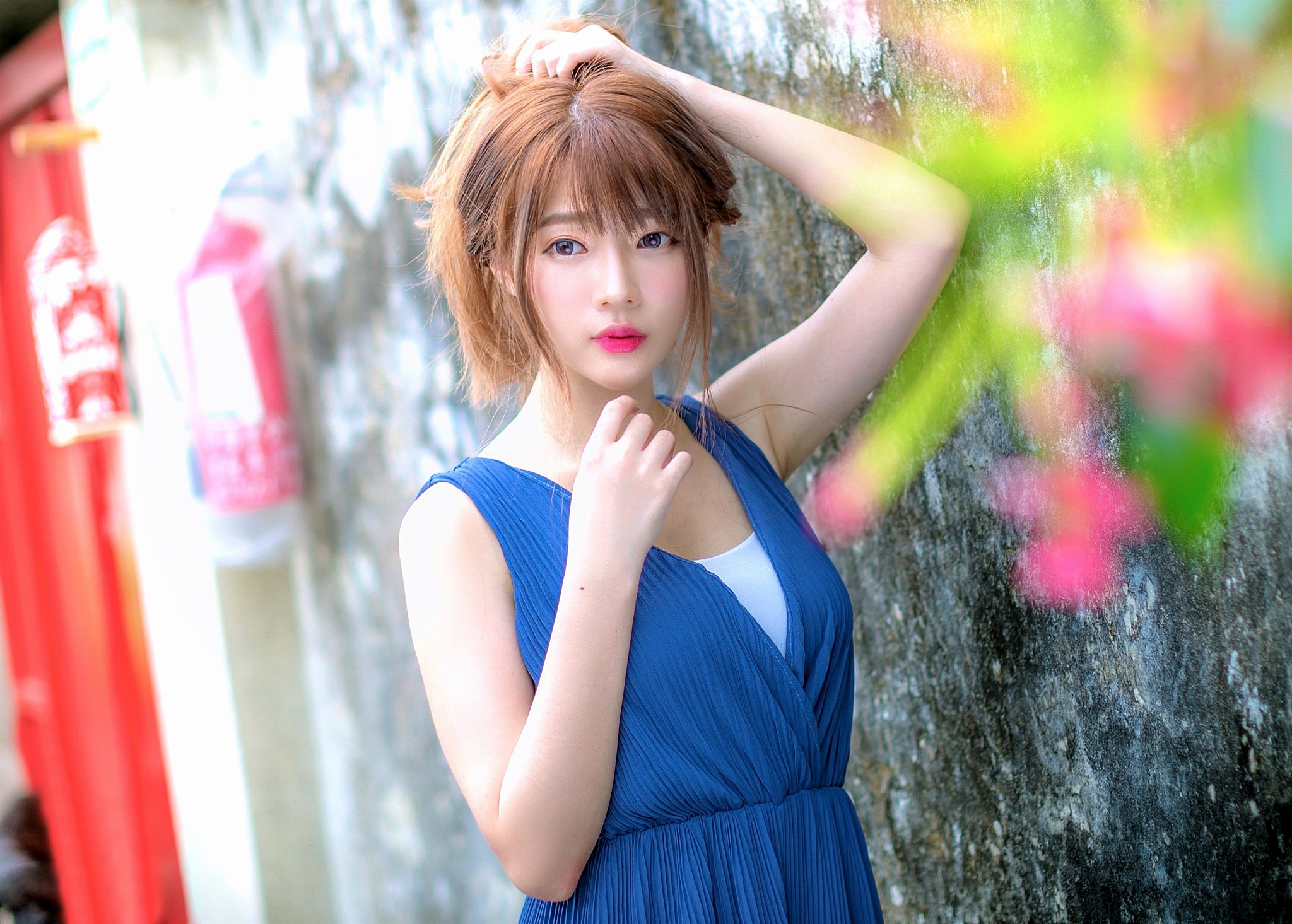 Portrait of Woman in Blue Dress with Soft Light HD Wallpaper