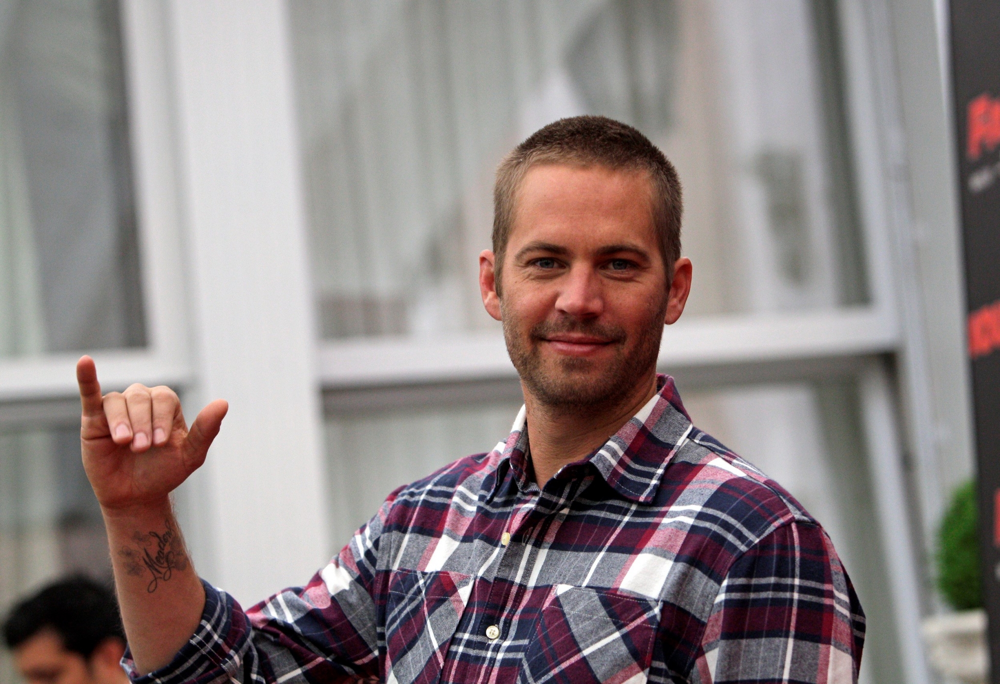 Paul Walker wearing a plaid shirt HD Wallpaper