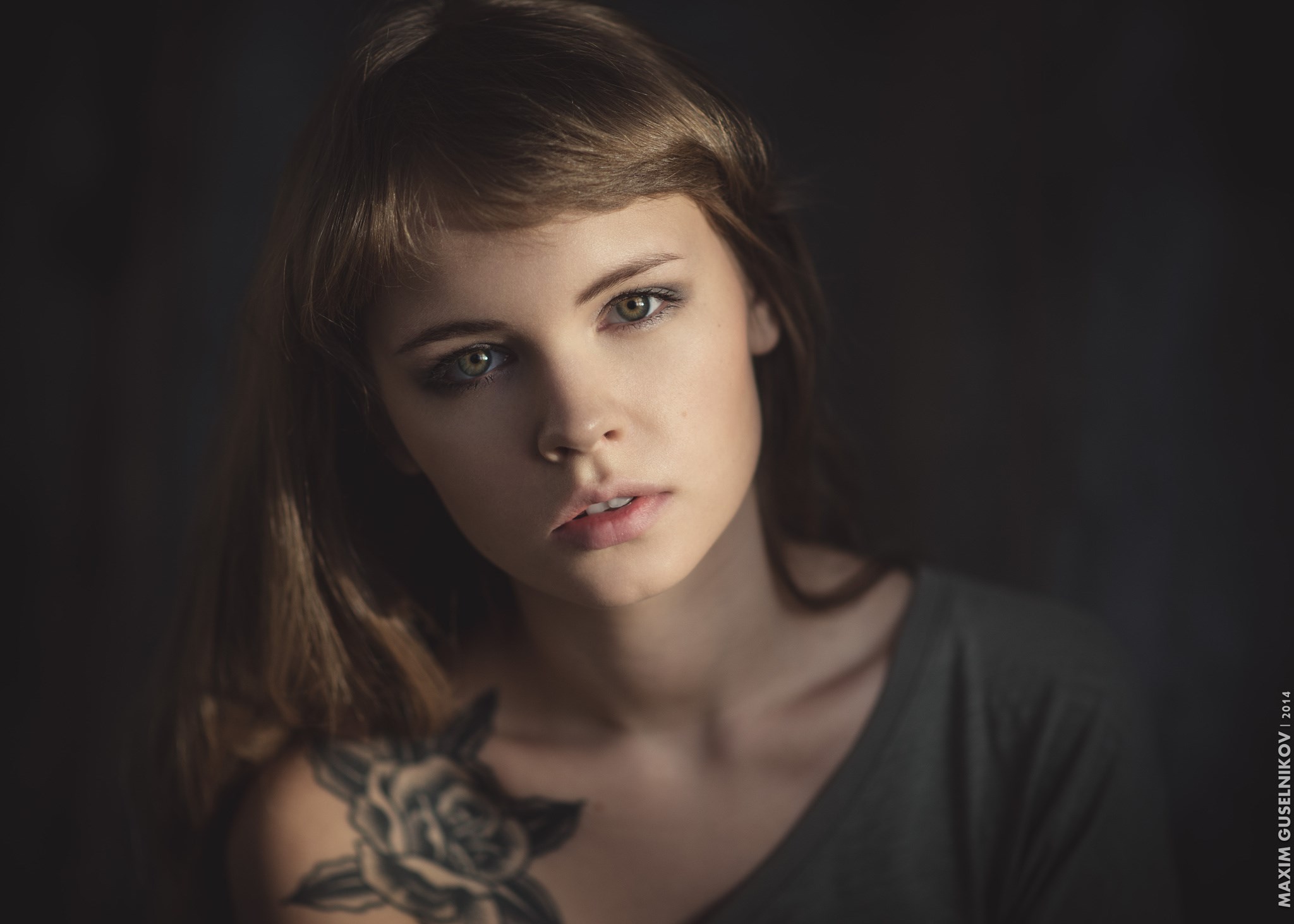 Anastasia Shcheglova with Rose Shoulder Tattoo HD Wallpaper