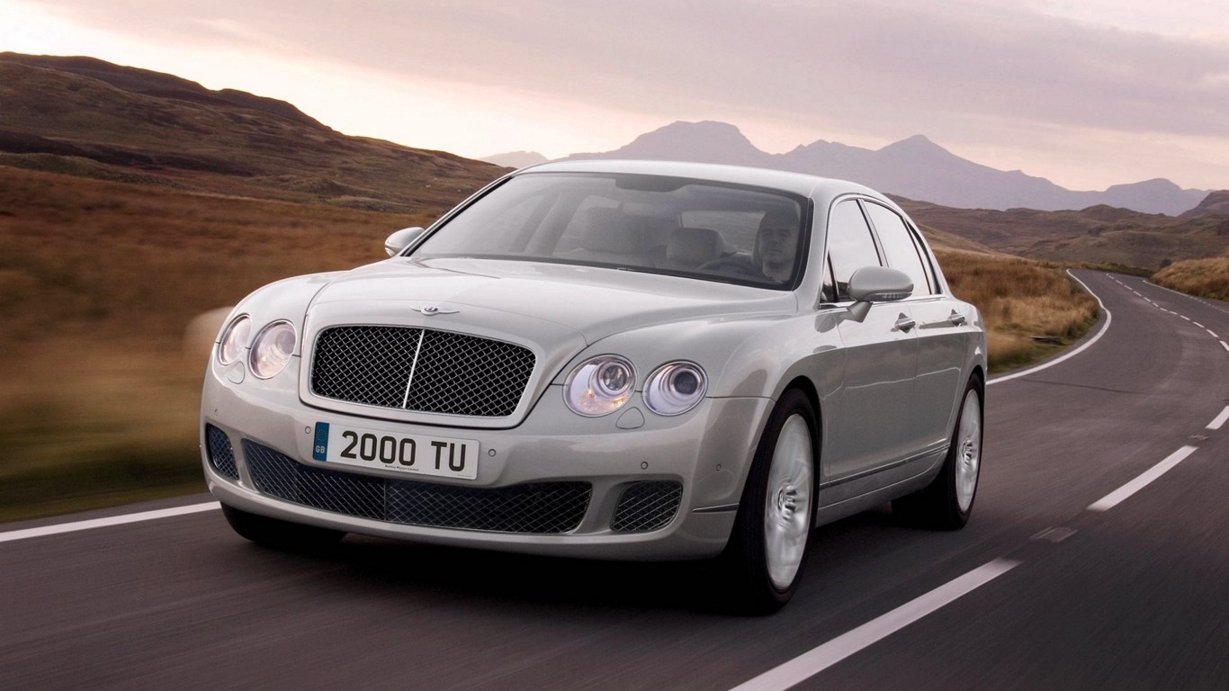 Bentley Continental Flying Spur on a Road HD Wallpaper