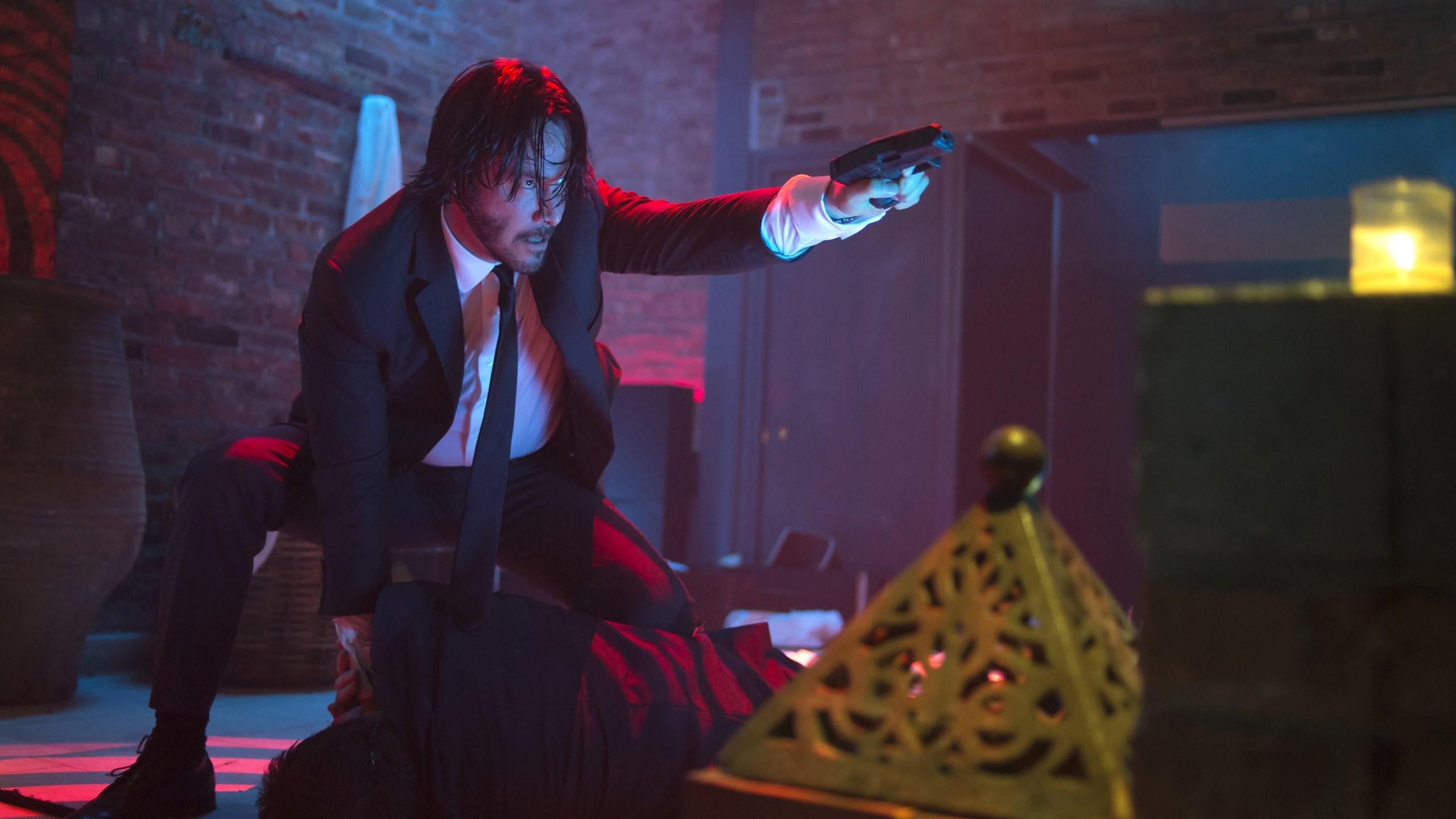 John Wick with Gun HD Wallpaper