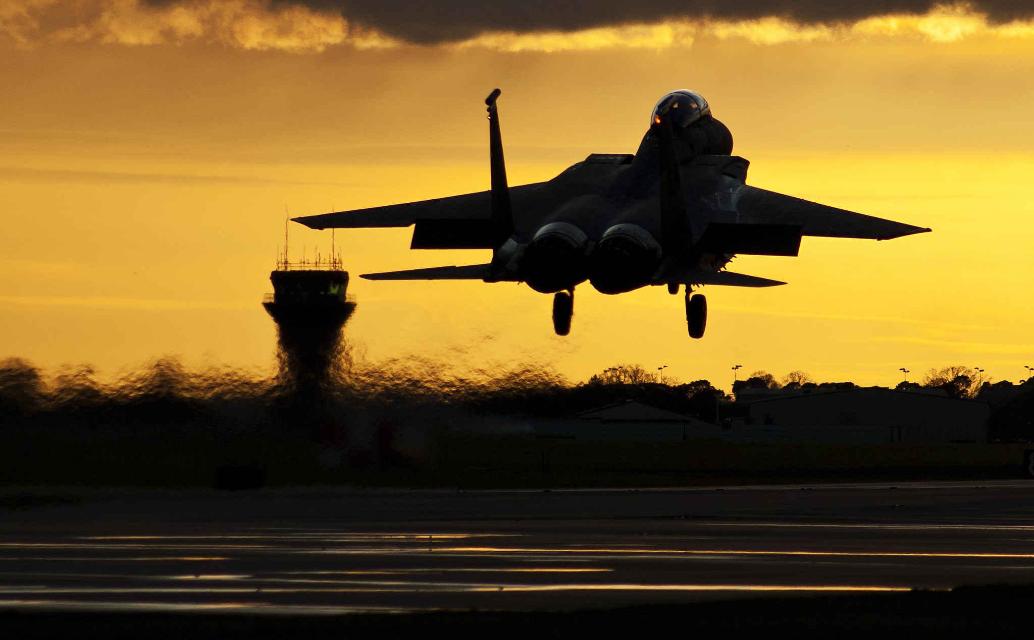 McDonnell Douglas F-15 Eagle taking off at sunset HD Wallpaper