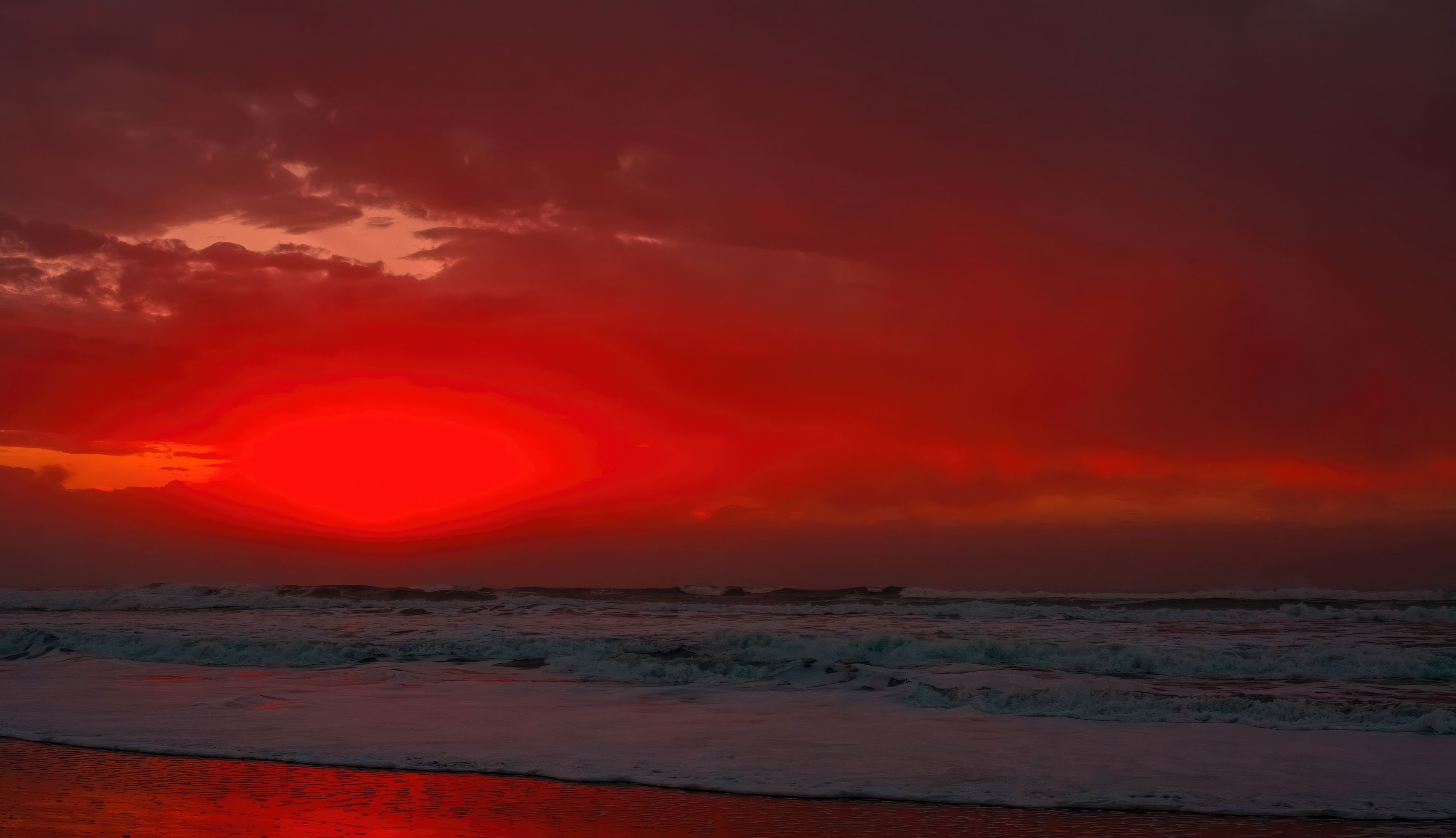Red sunset over the sea with waves HD Wallpaper