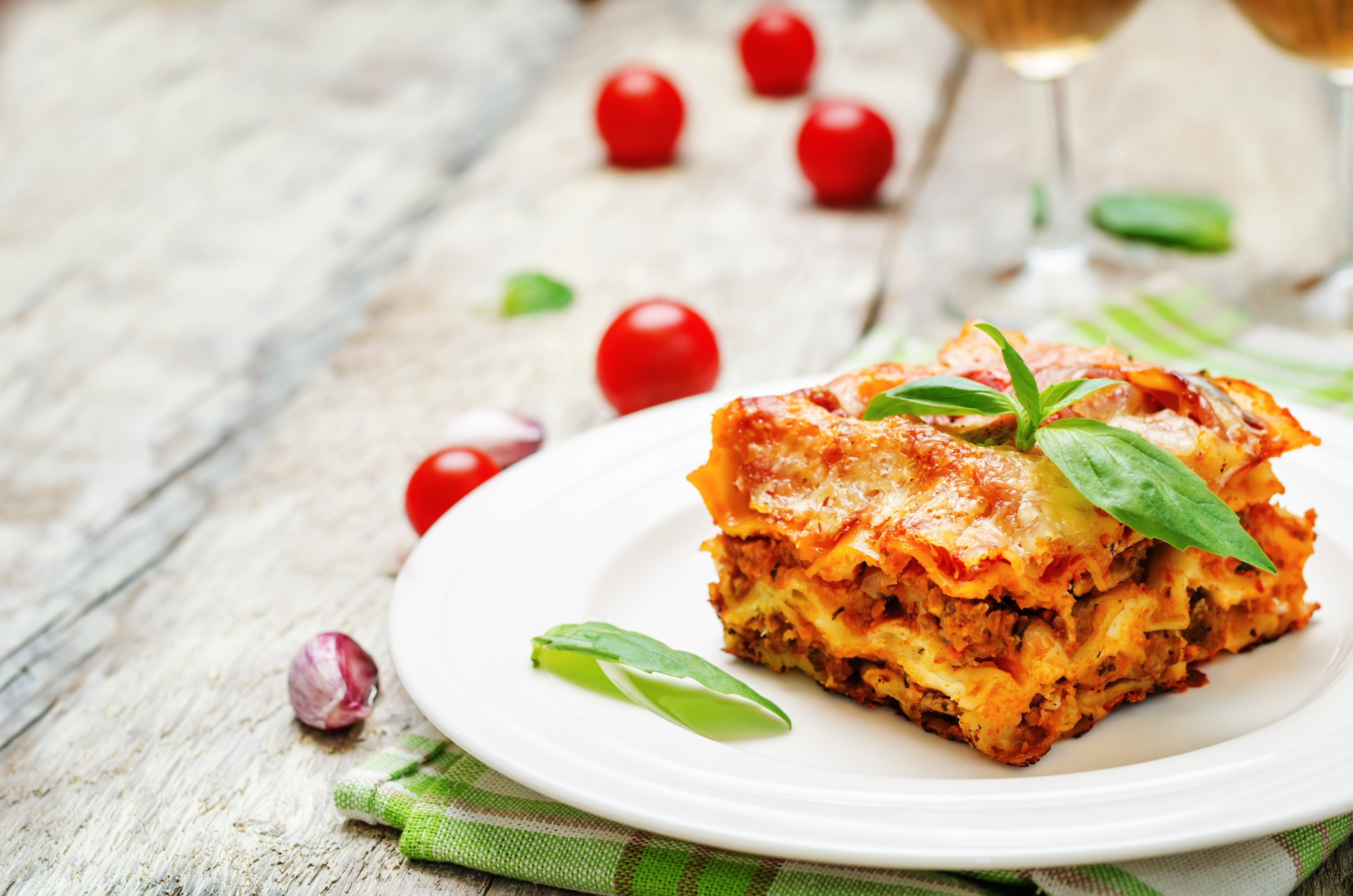 Lasagna with basil and tomatoes 4K HD Wallpaper