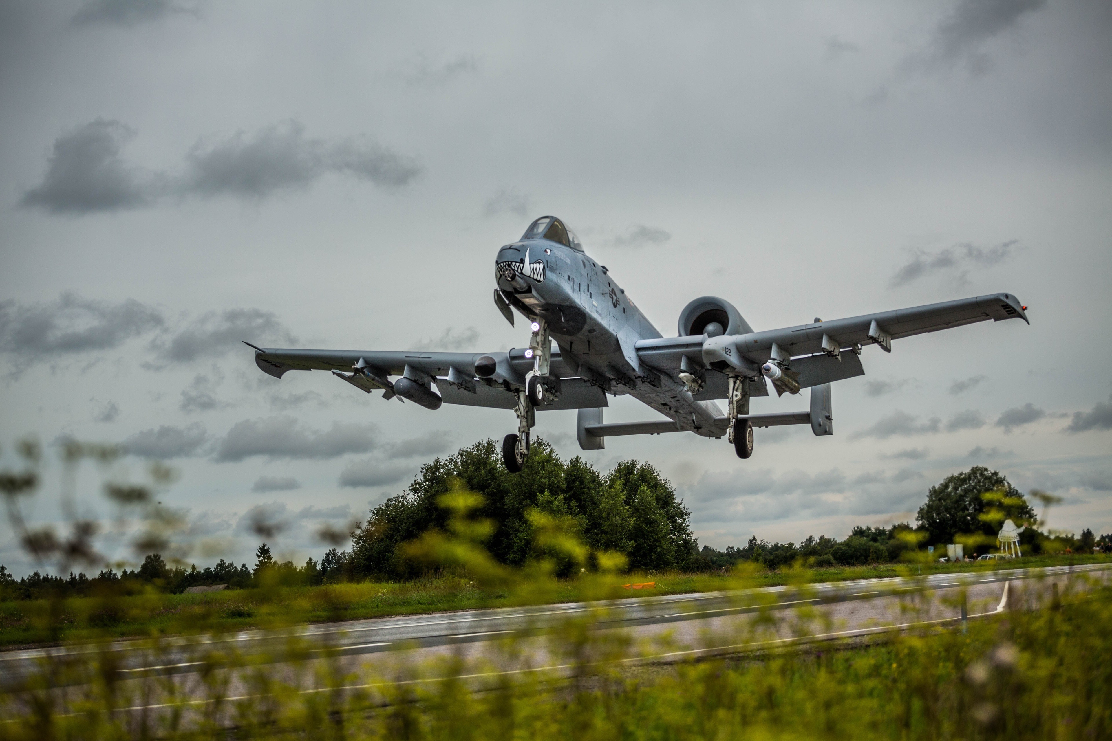 Fairchild Republic A-10 Thunderbolt II taking off HD Wallpaper
