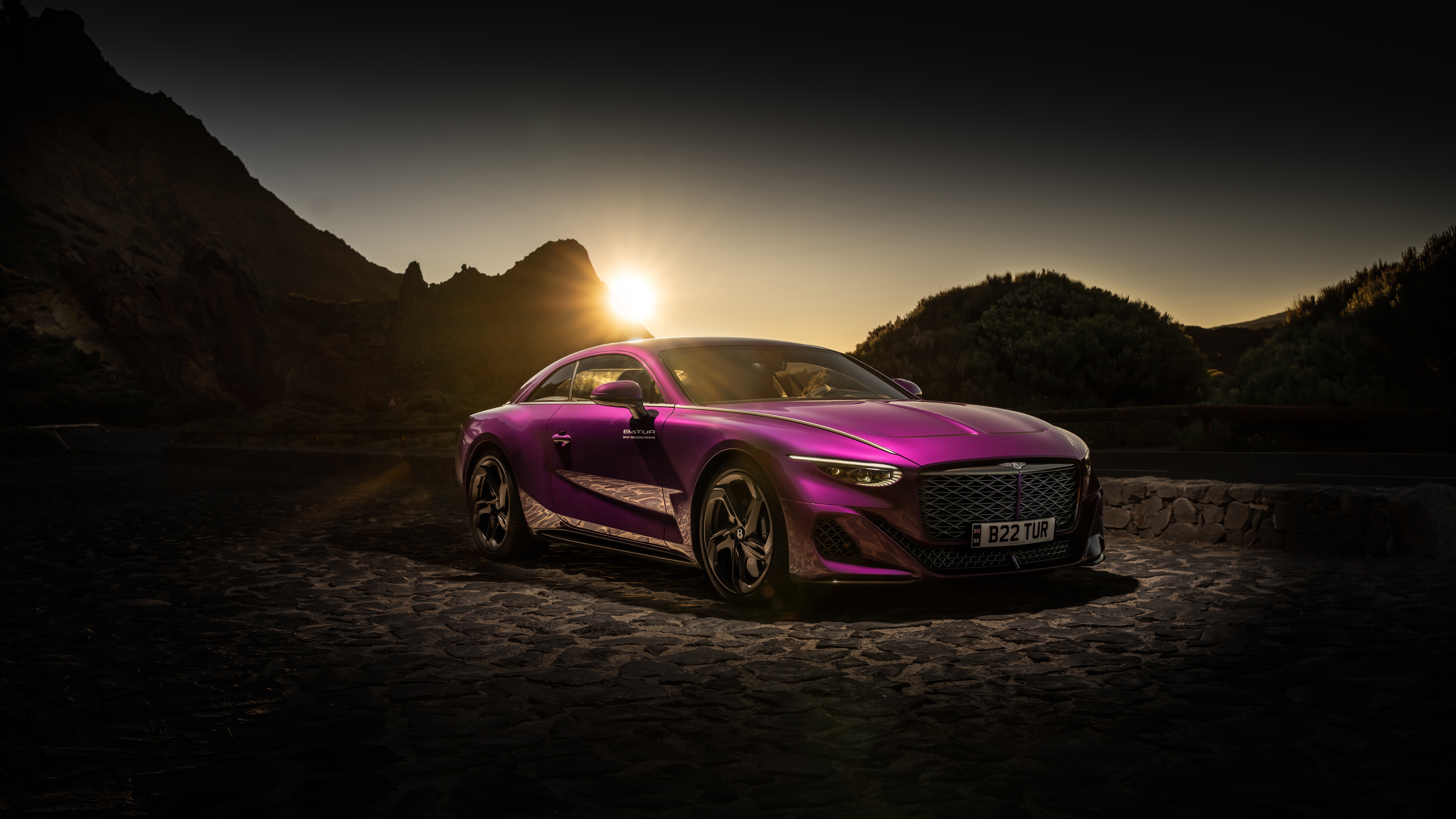 Bentley Mulliner Batur Prototype car at sunset HD Wallpaper