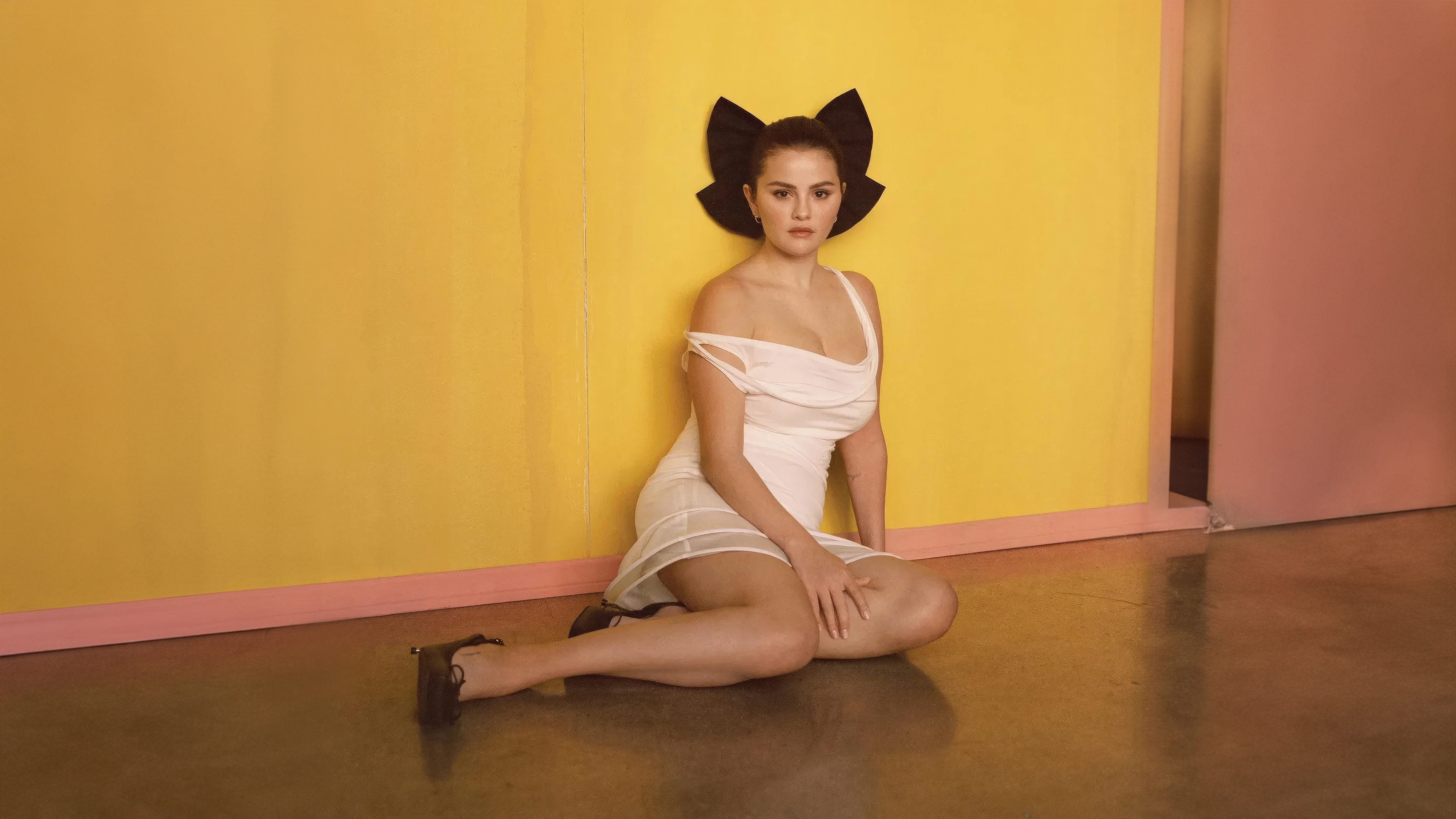 Selena Gomez for Vogue Japan HD Wallpaper