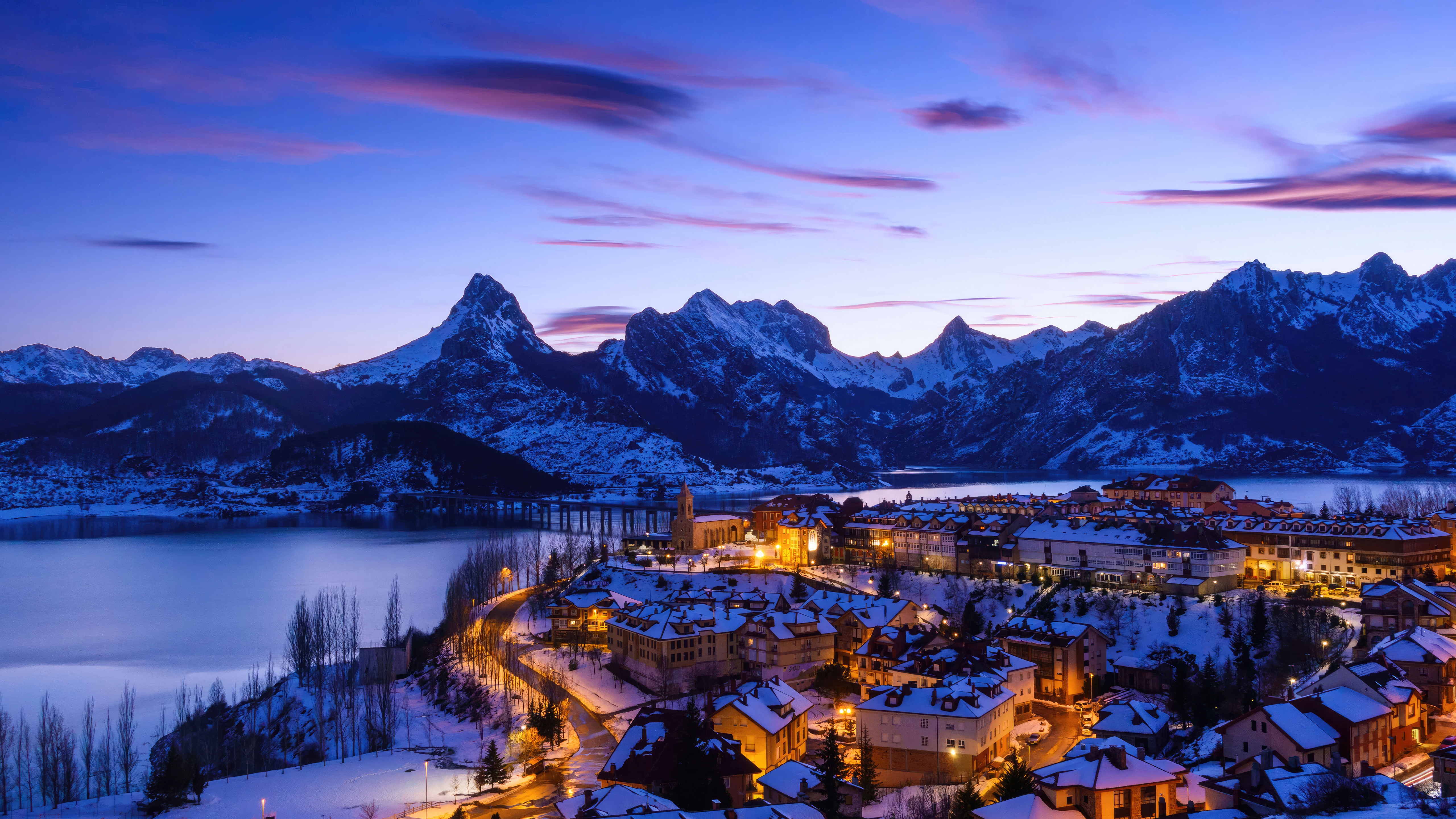 Riano, Leon at Dusk with Snow-Capped Mountains HD Wallpaper