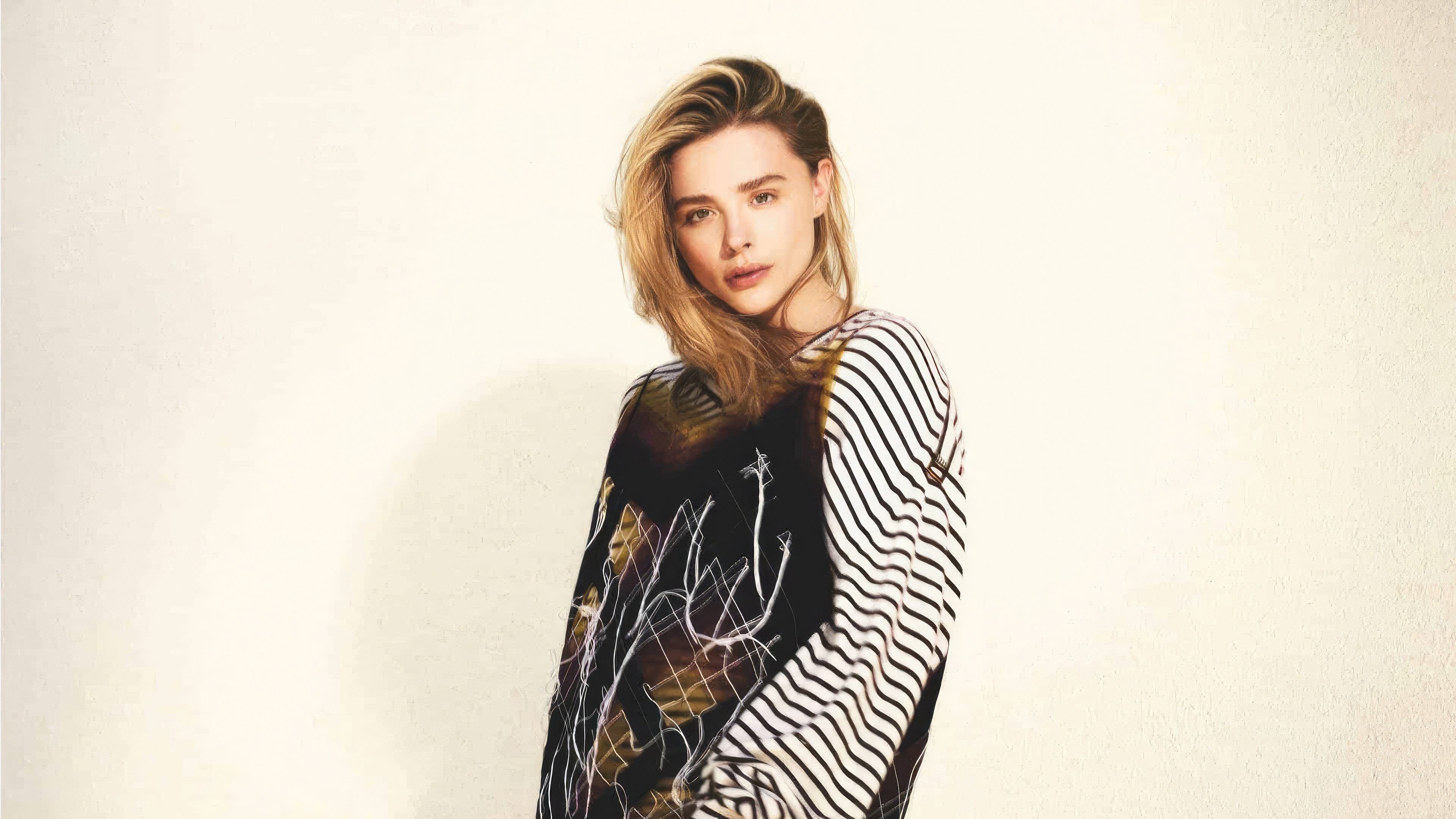 Chloe Grace Moretz for Hunger Magazine HD Wallpaper