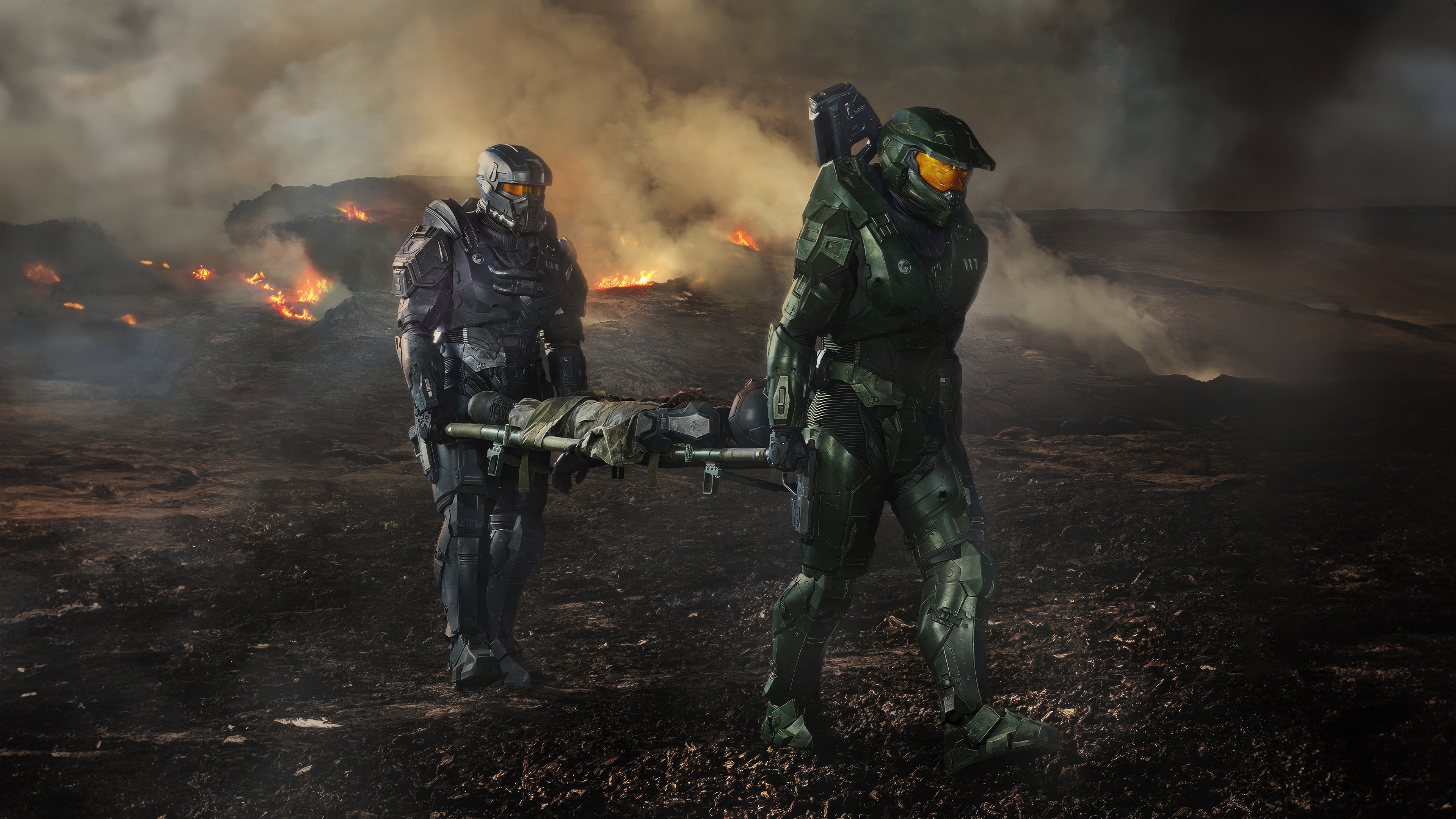 Halo The Series: Two Spartans carry a wounded comrade HD Wallpaper
